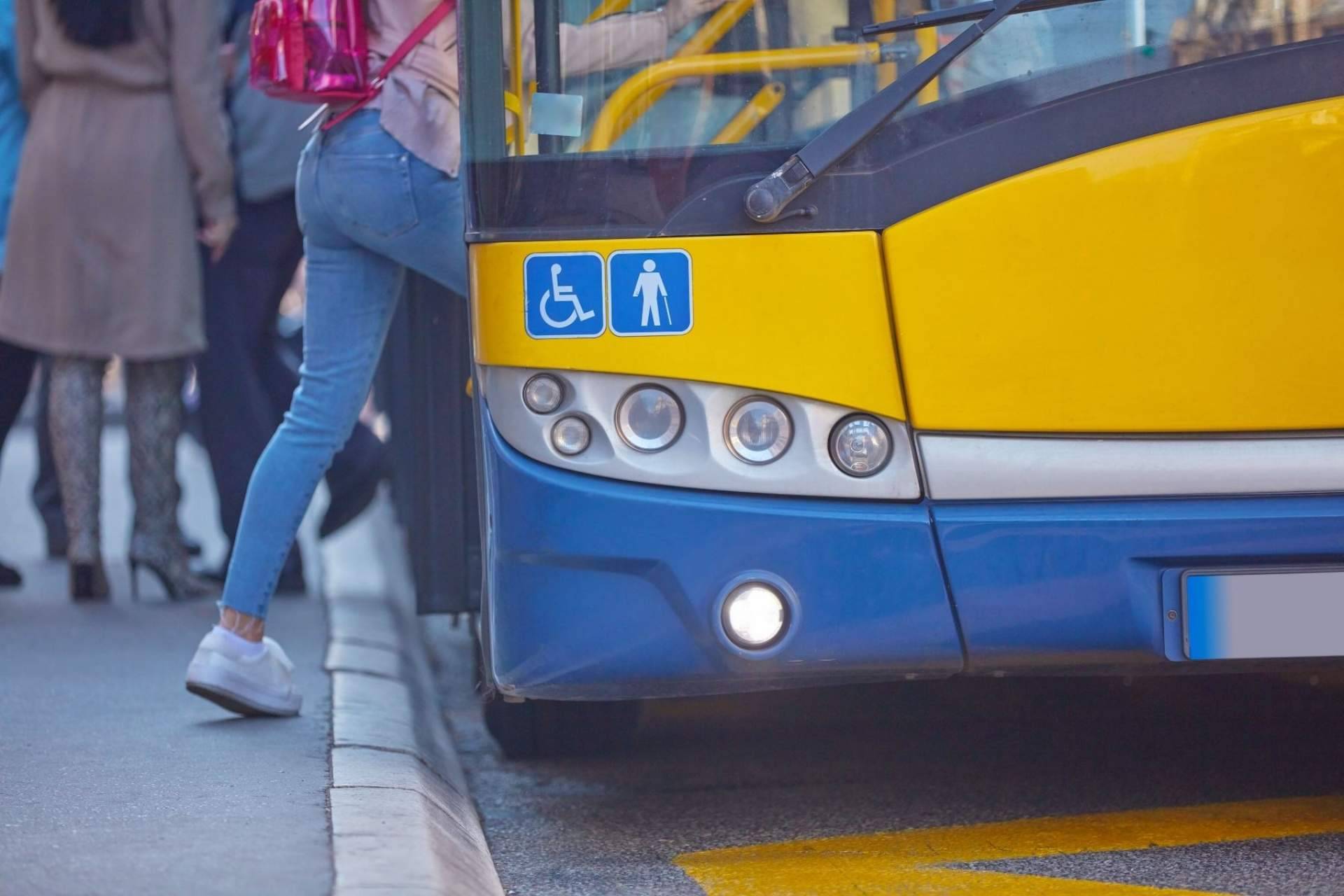 Formación CAP, la profesionalización del sector del transporte, por Autoescuela 2000