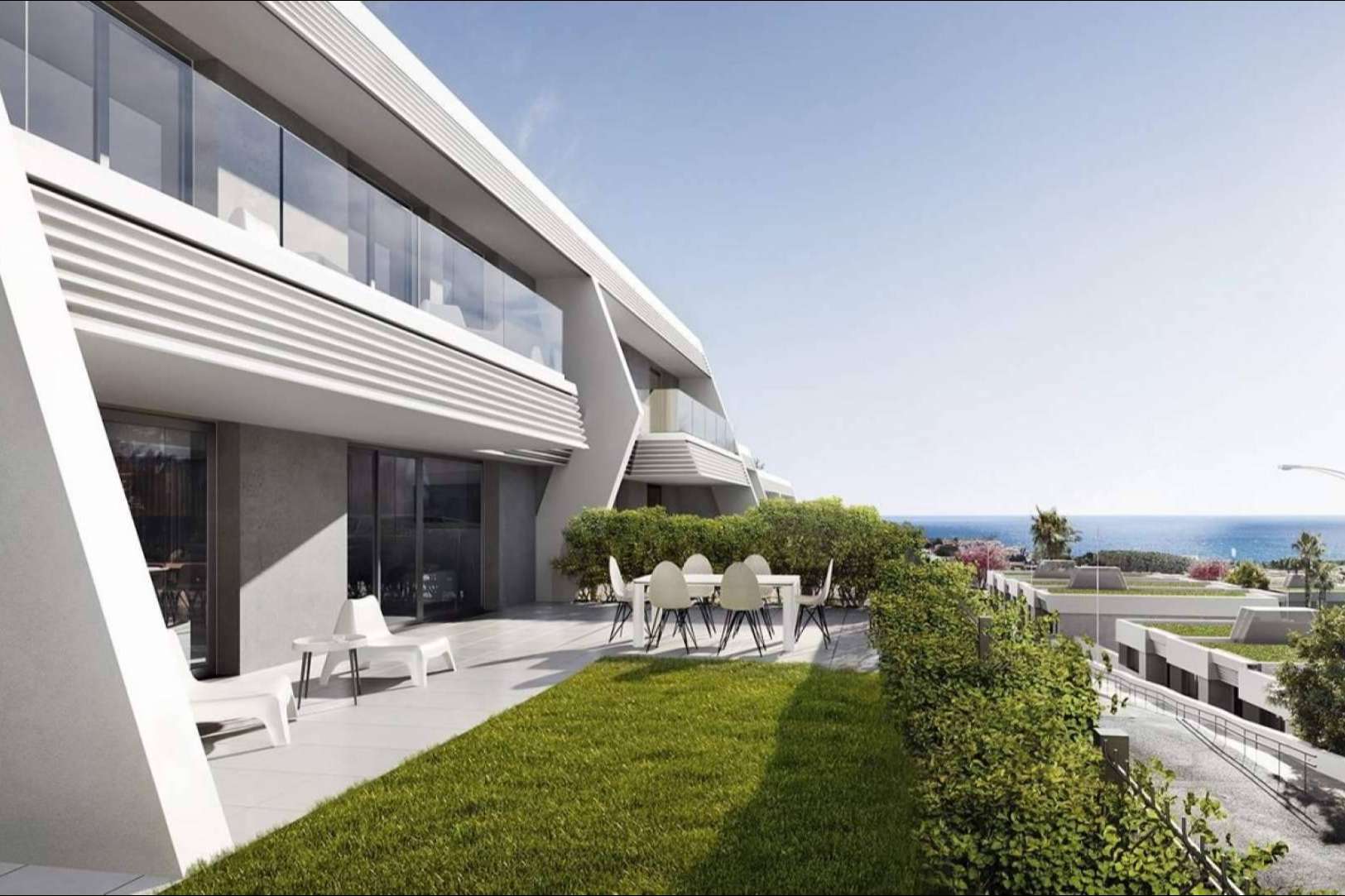 Encontrar el hogar soñado en la Costa del Sol es posible a través de la  inmobiliaria especializada LV Architecture Real Estate