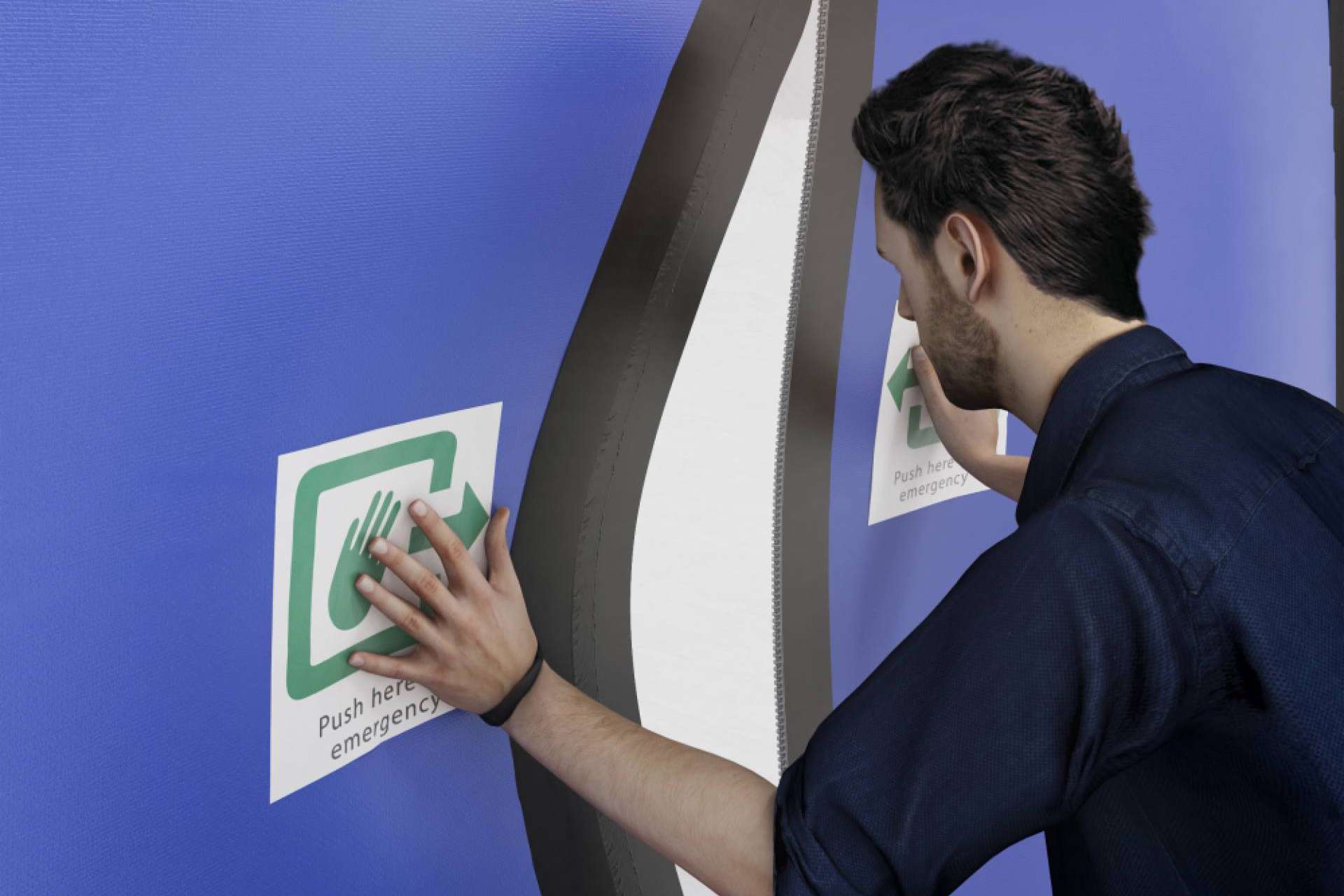 Puertas rápidas de alto rendimiento para salidas de emergencia