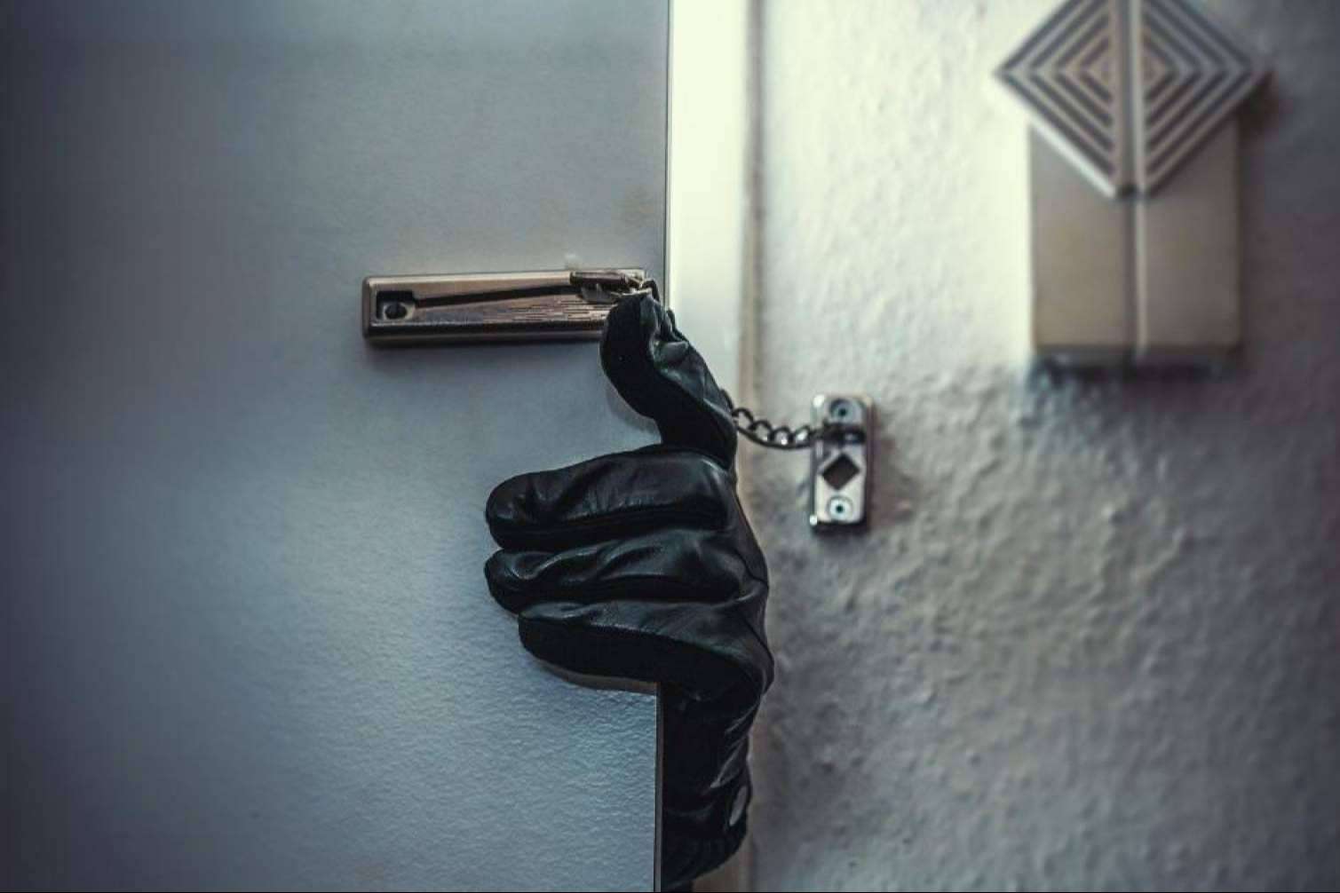 ¿Cómo elegir la mejor alarma para proteger una casa?, por Alarmas JM