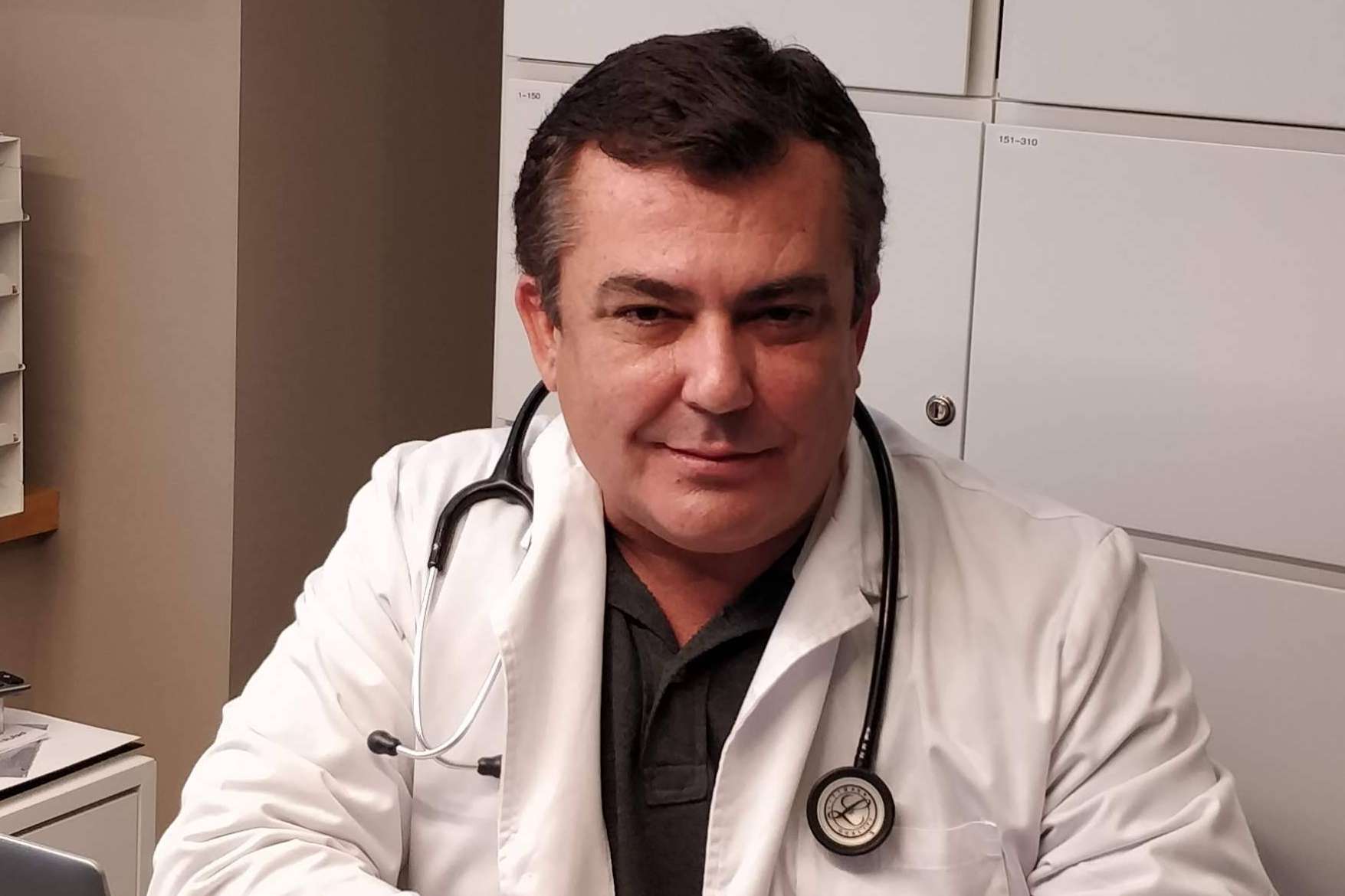 El plasma láser de Alluring Clinic para la blefaroplastia sin cirugía