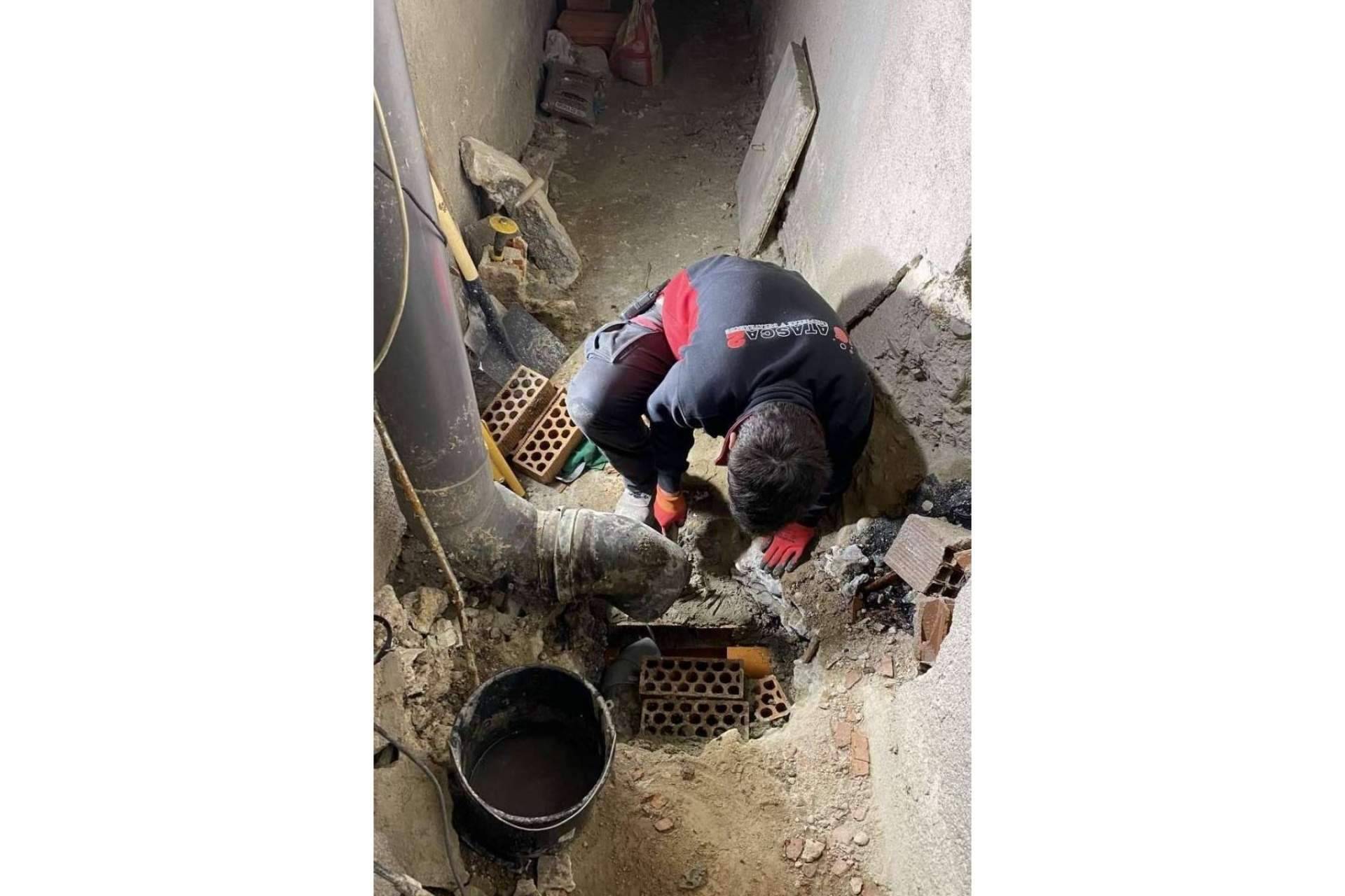Atasca2 ofrece obras de pocería