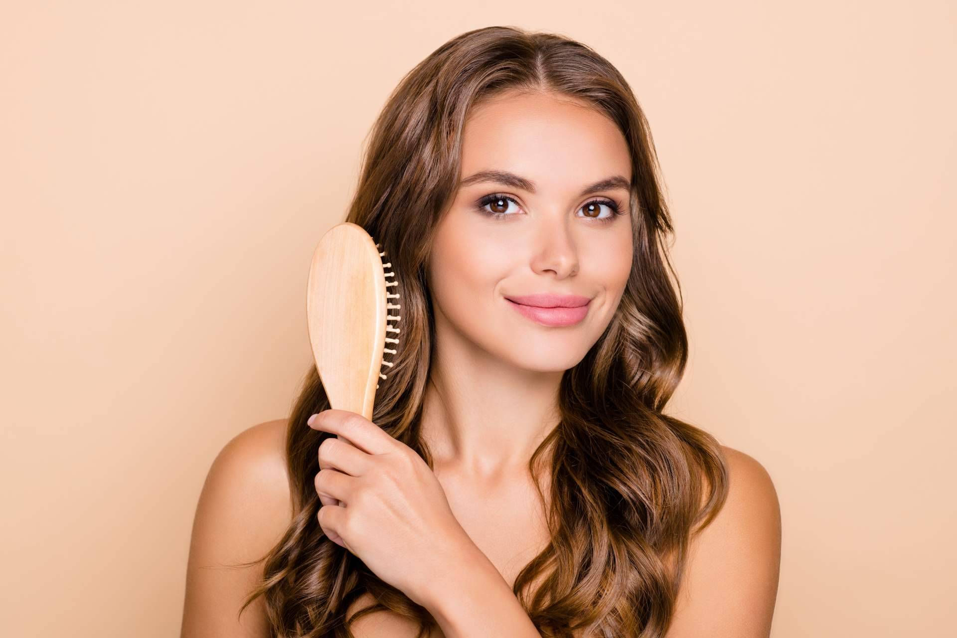 Prevenir y reducir la caída del cabello gracias a DSD De Luxe