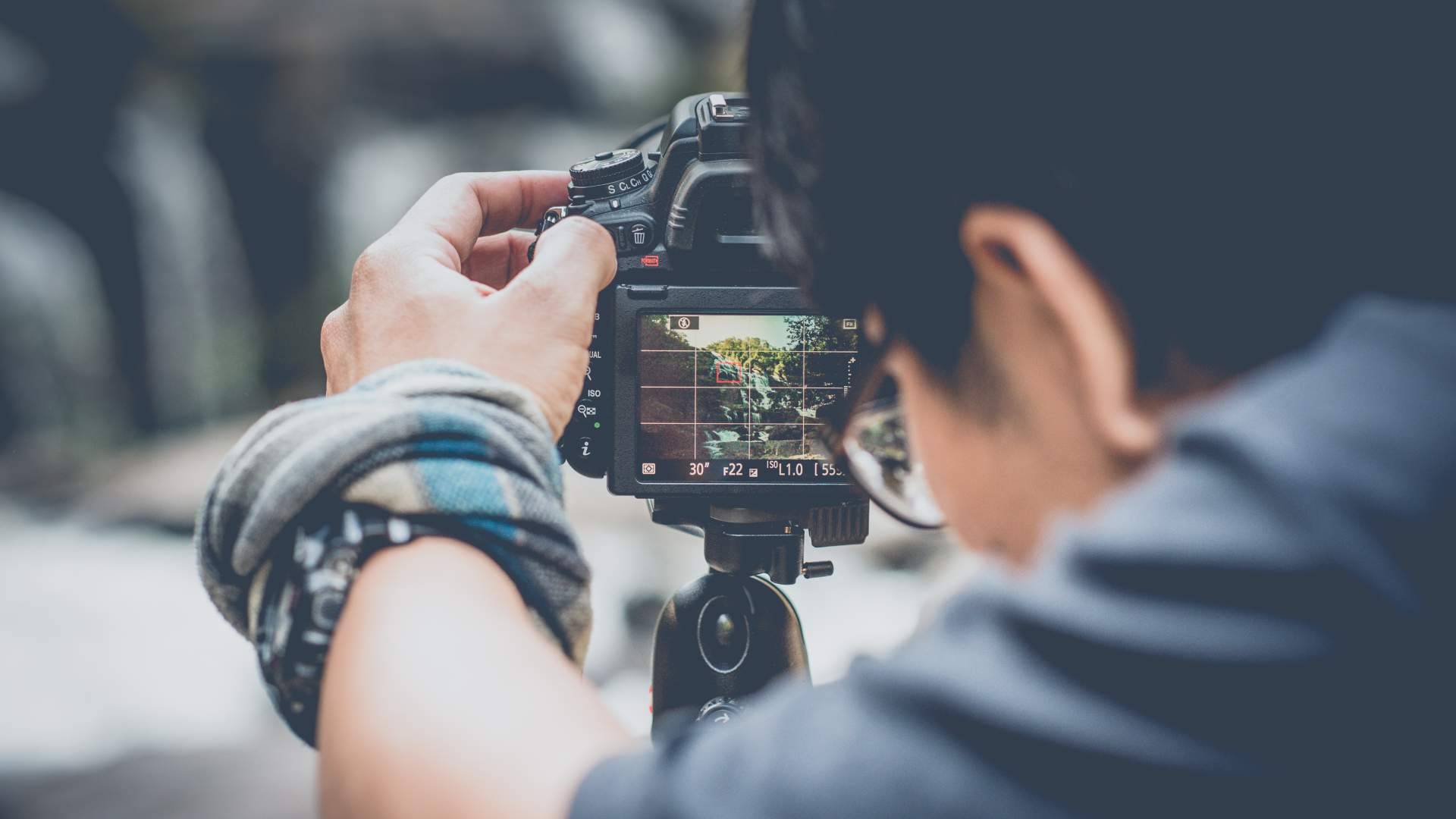 Encontrar al fotógrafo ideal para fiestas y eventos en Dámelo Dámelo