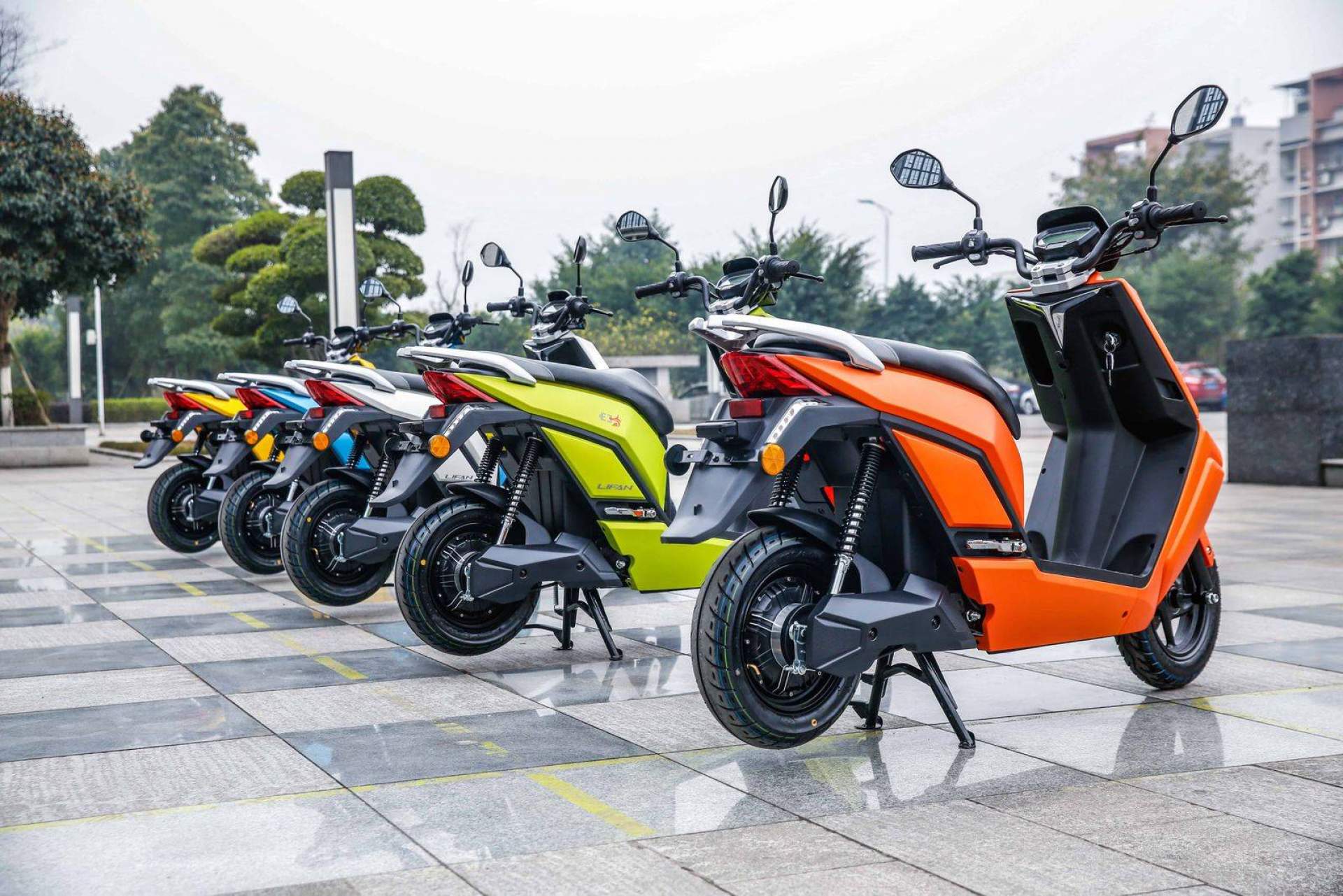 Lifan ofrece a las empresas soluciones a medida para la transformación de sus flotas de motos