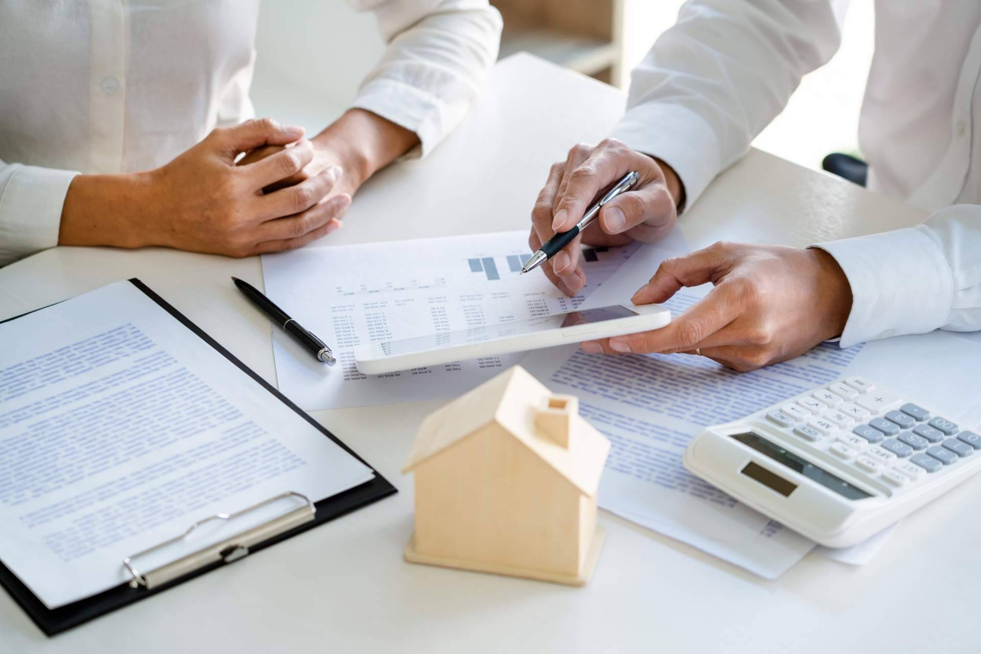 La importancia de disponer de un perito para hacer una correcta tasación inmobiliaria