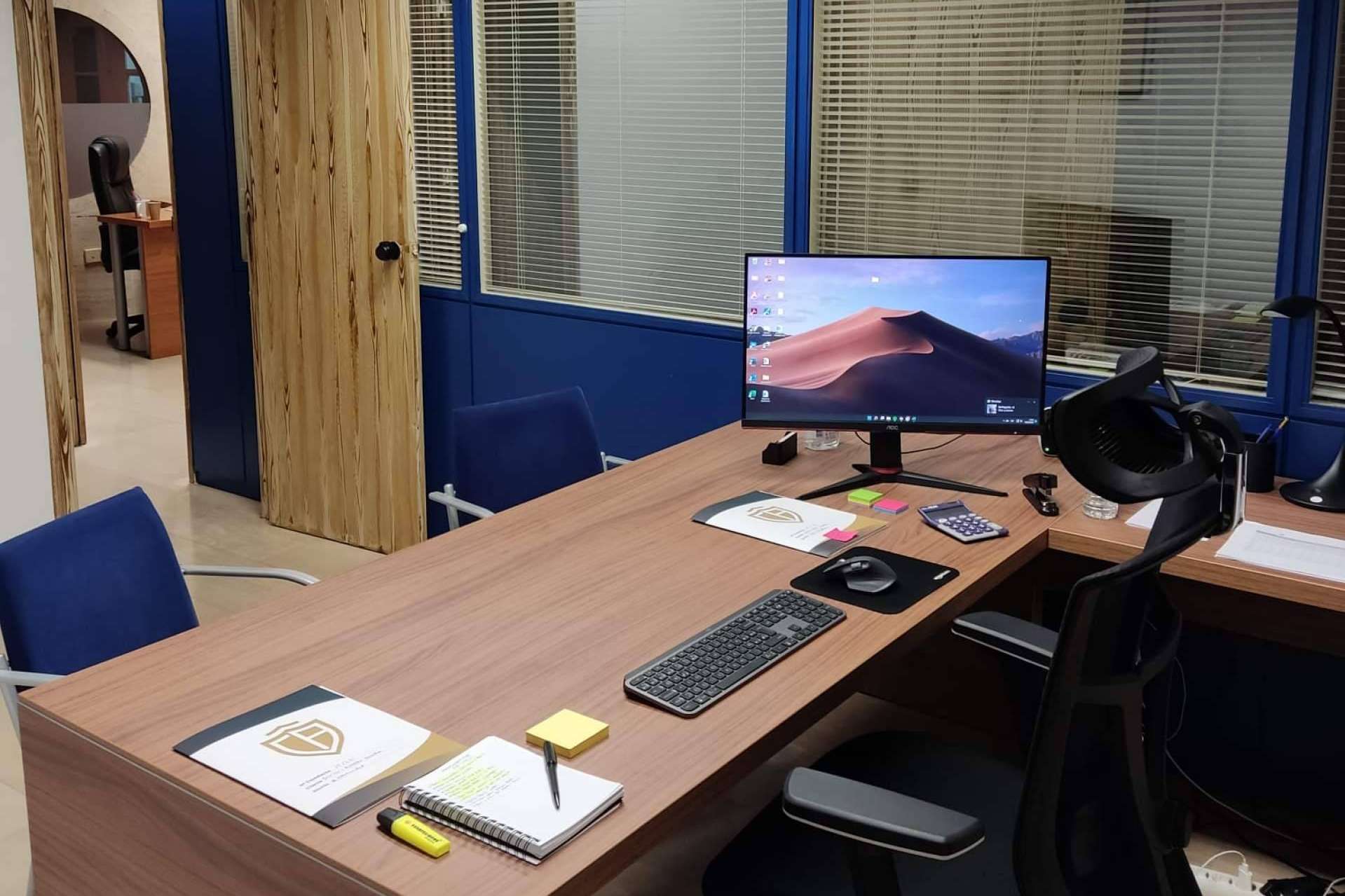 Para reclamar los gastos de la hipoteca y la cláusula suelo, Cerezo Abogados ofrece asesoramiento y una primera visita gratuita