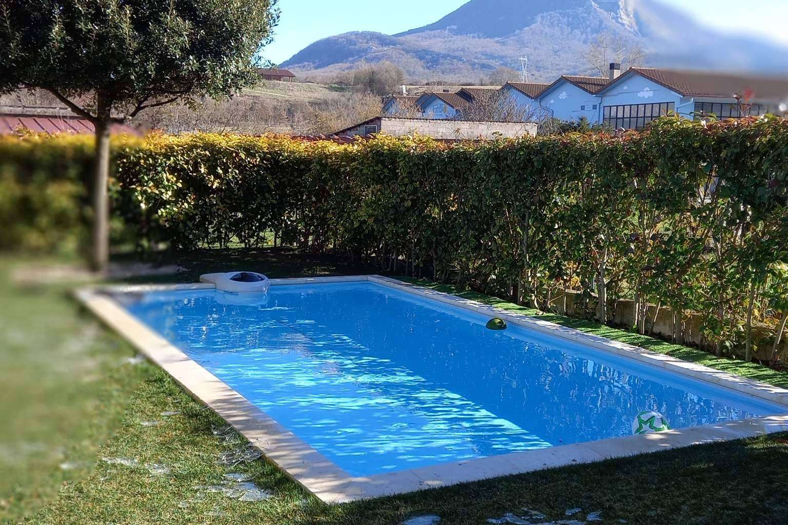 Descubrir Navarra y alojarse en la Casa Rural Ixurkonea
