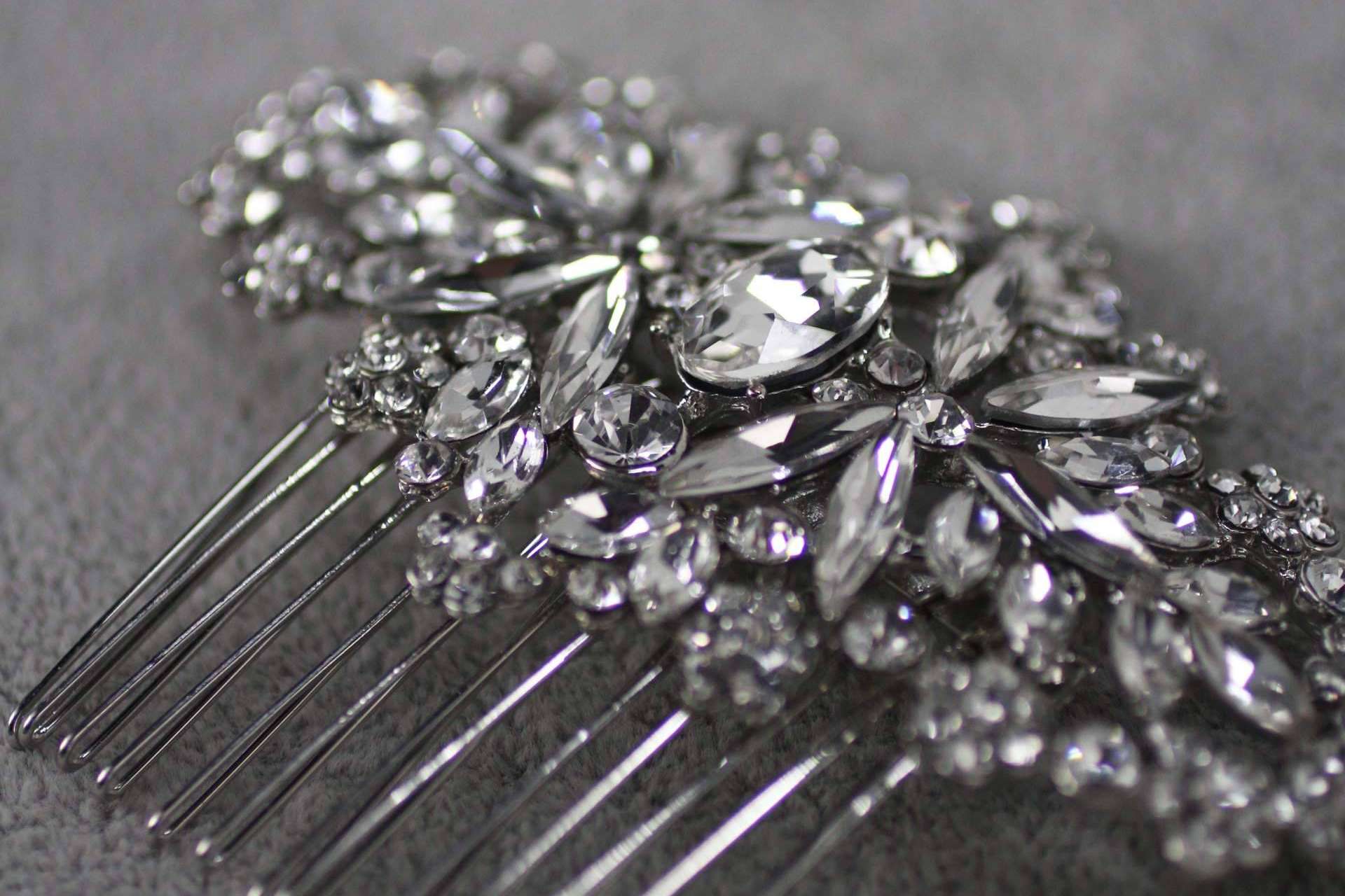 Lanzamiento de la tienda online de complementos y accesorios nupciales de Atelier de Bodas