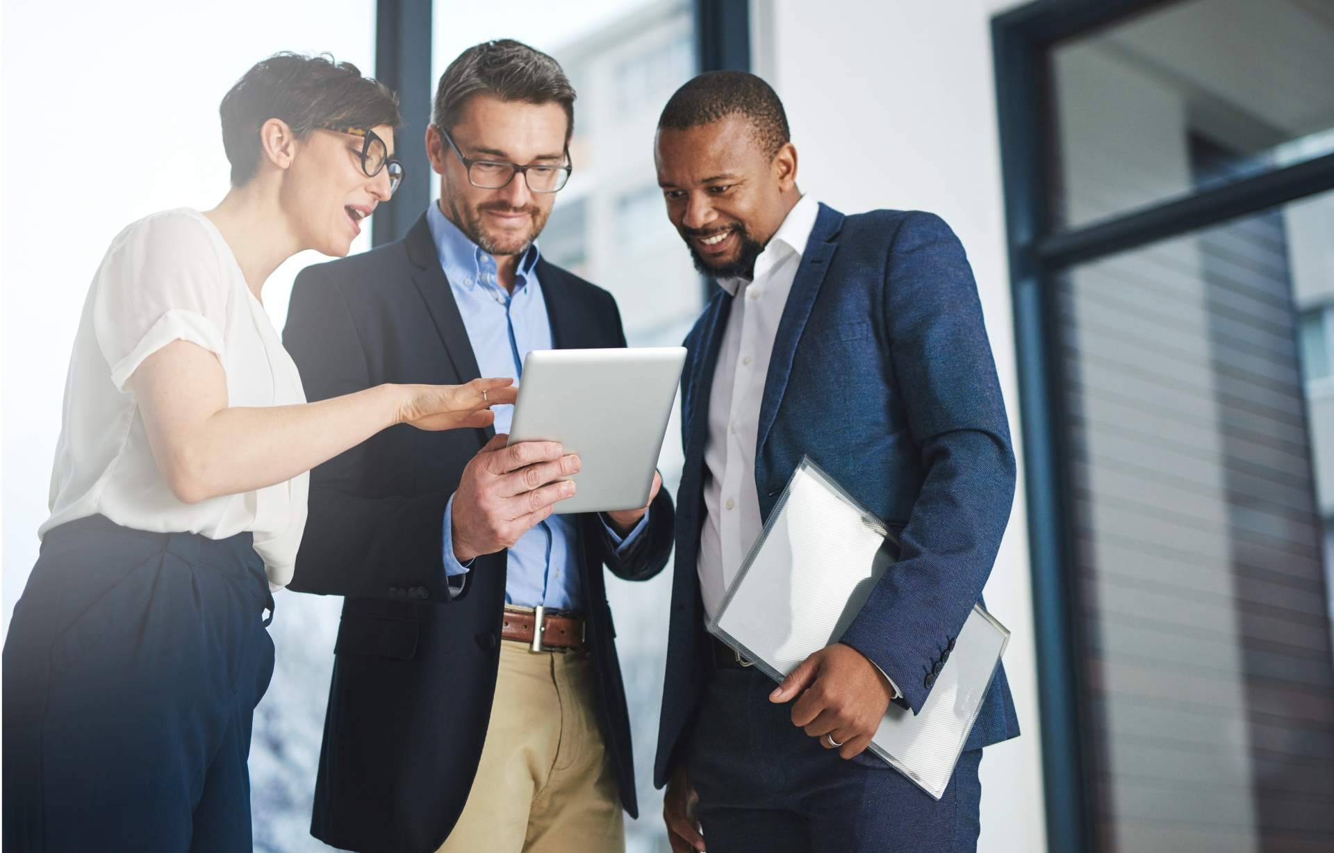 ¿Por qué digitalizar empresas y asesorías es cada vez más económico?