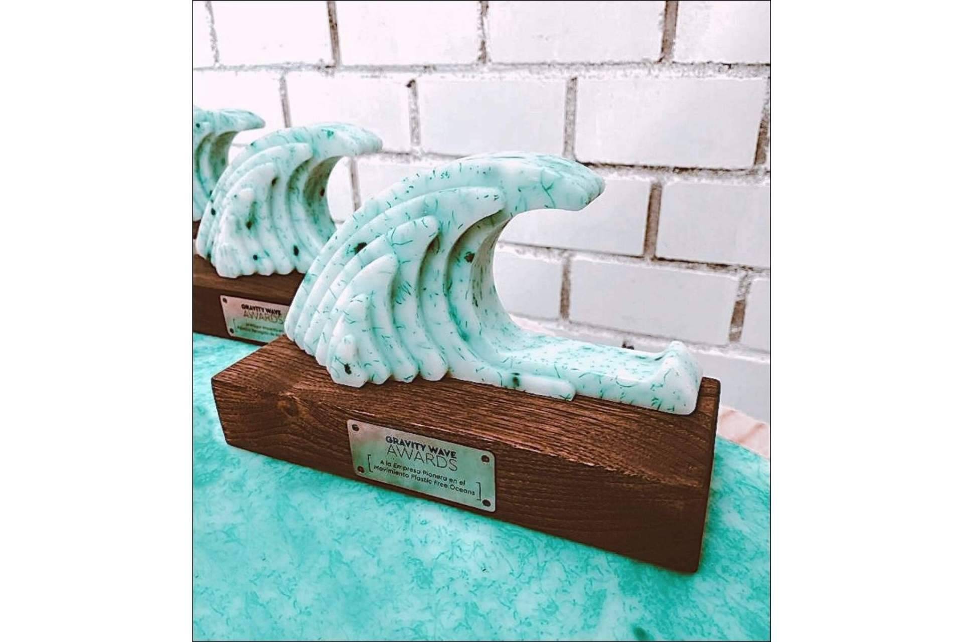 Los premios otorgados por Gravity Wave a aquellas empresas que apuestan por unos mares y océanos libres de plástico, Gravity Wave Awards