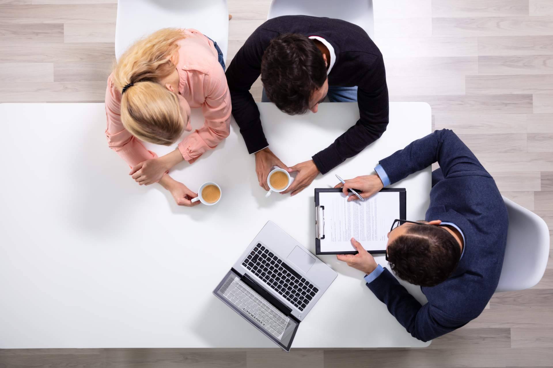 ¿Por qué contratar los servicios de una hipotech?