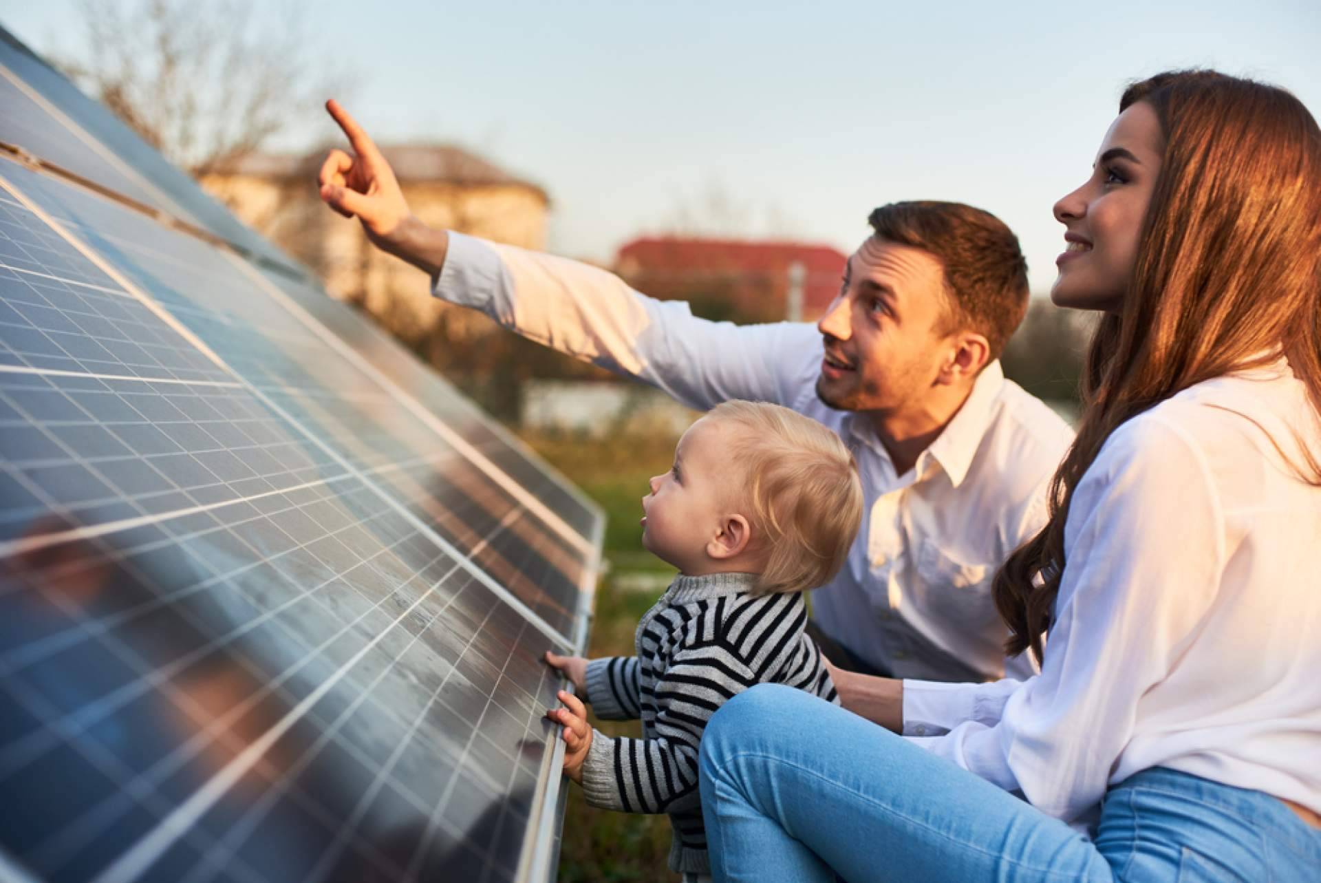 Ingeniería MASRED sobre los grandes beneficios que aporta la instalación de placas solares