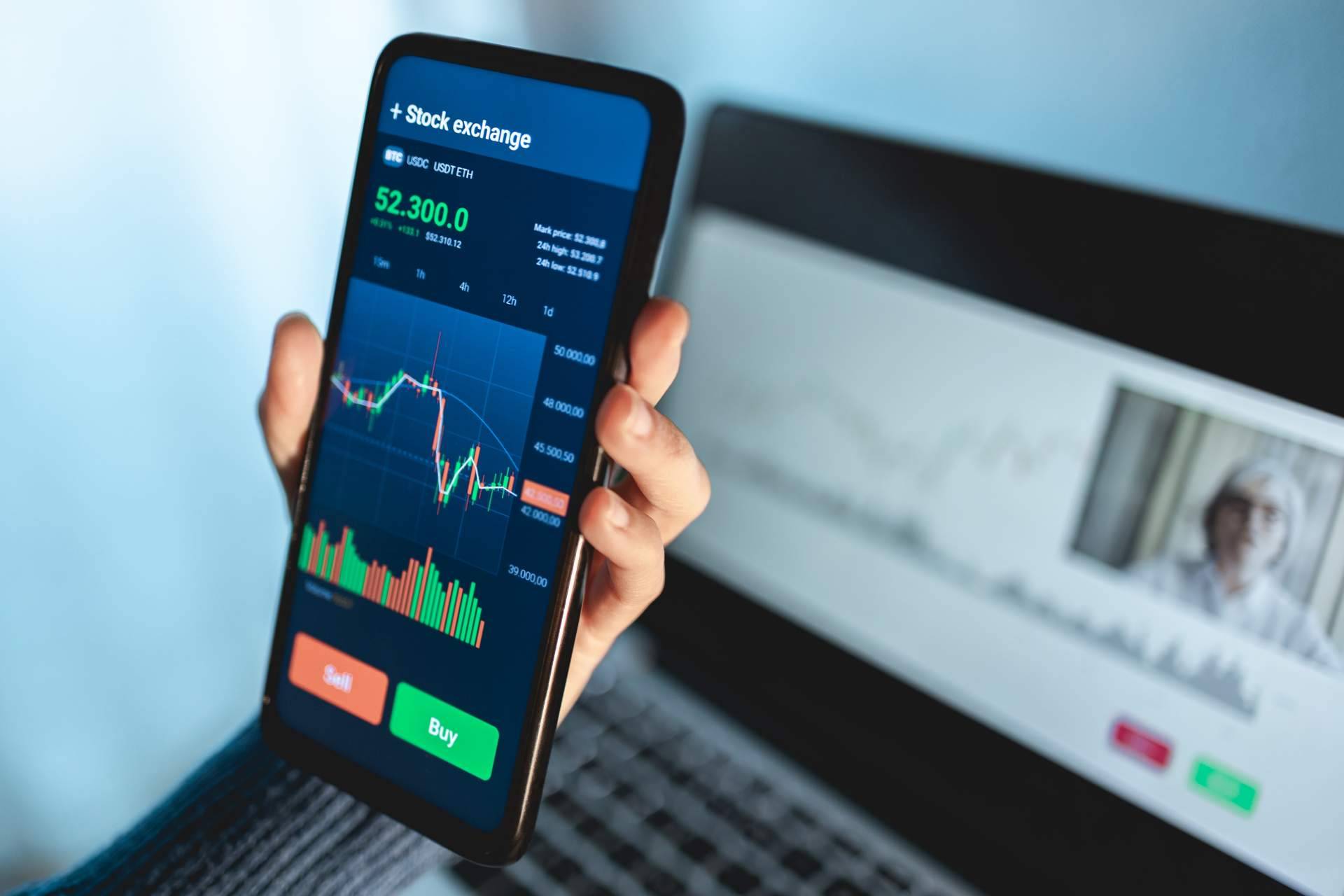 CryptoSharks ofrece curso de trading crypto