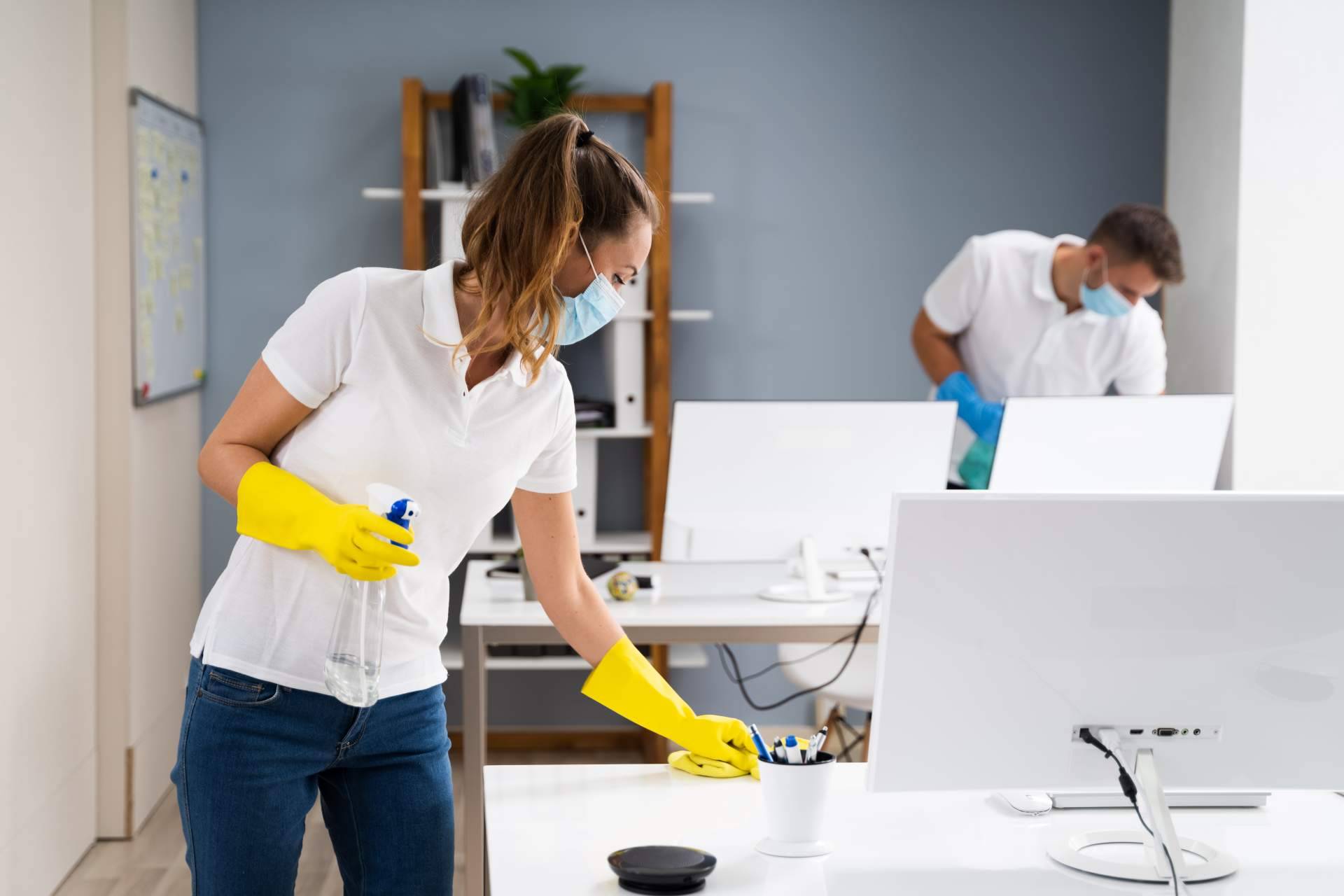 Motivos por los que contratar a EcoCleans para la limpieza de la oficina o empresa
