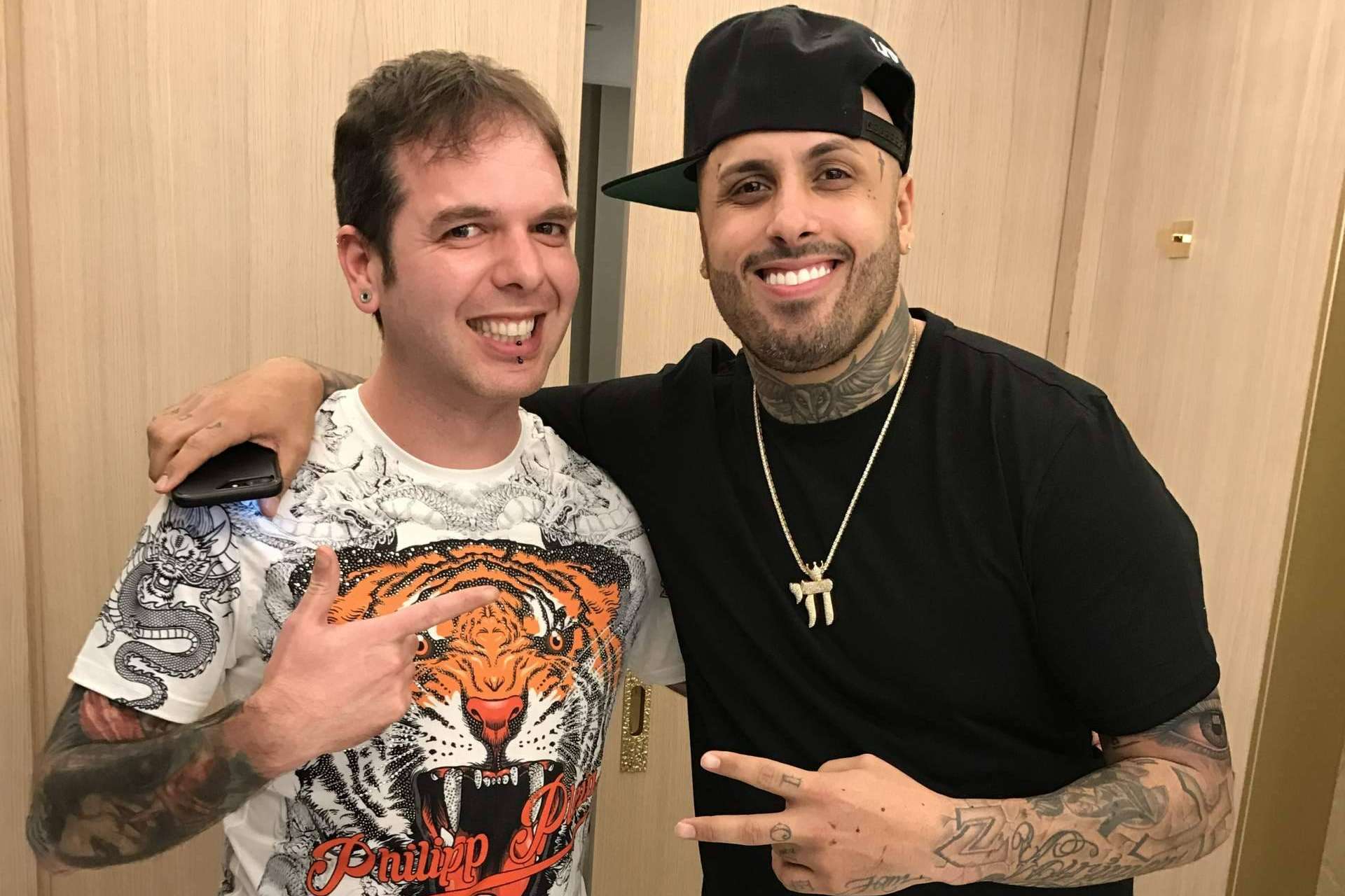 Muchos famosos confían en PXA Body Art, un estudio de tatuaje de referencia