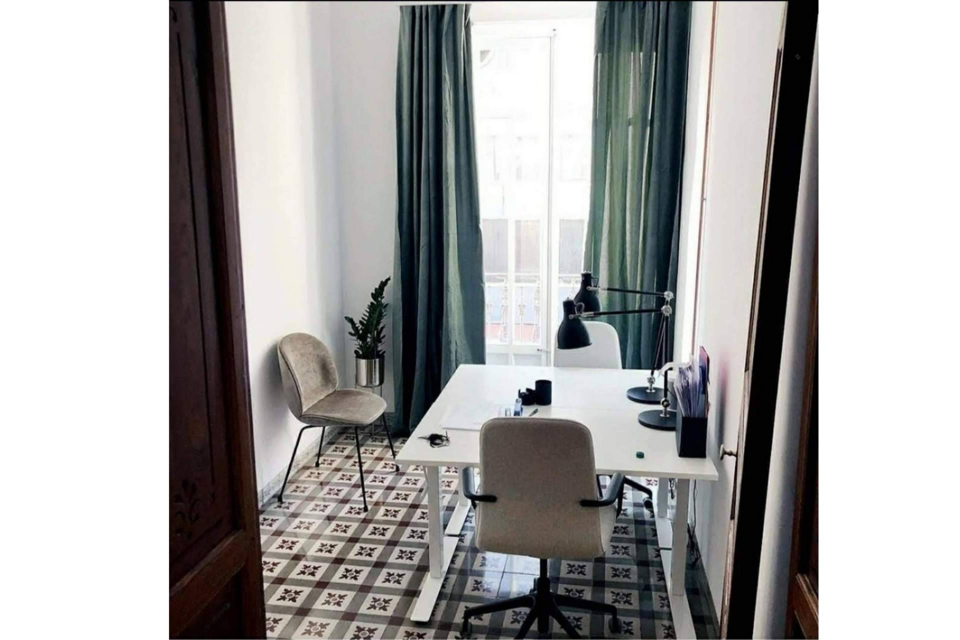 Combinar el trabajo y las vacaciones gracias a un coworking en Palma de Mallorca, Palmapolitan