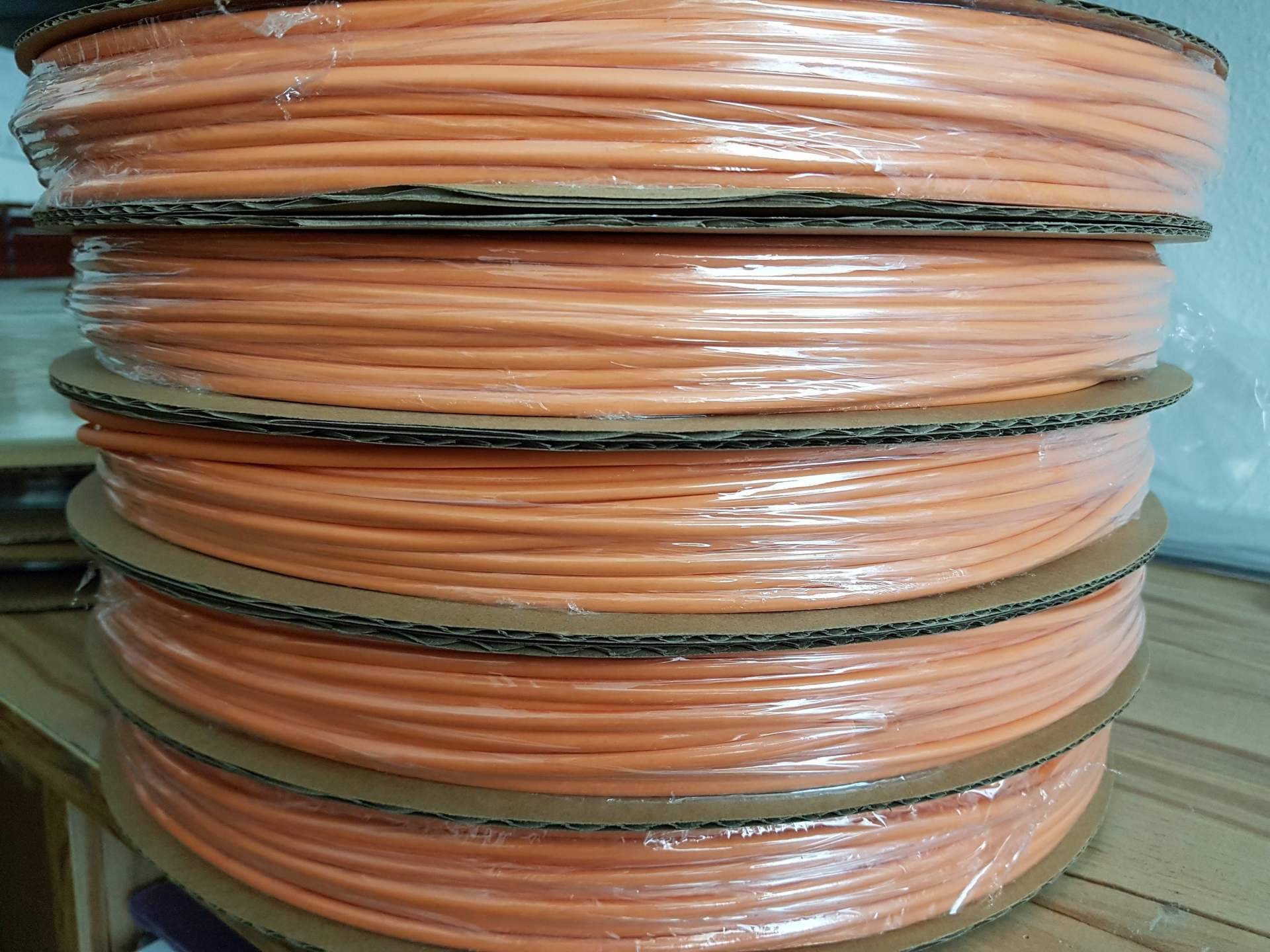 Identificar cables con el tubo termorretráctil color naranja