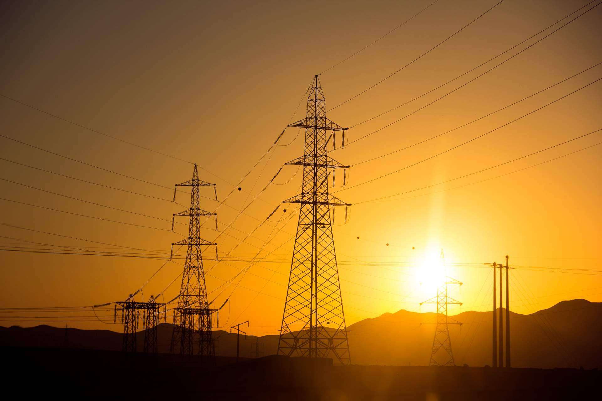 Olmo y Valero, la compañía de material eléctrico que se presenta como una gran oportunidad de inversión