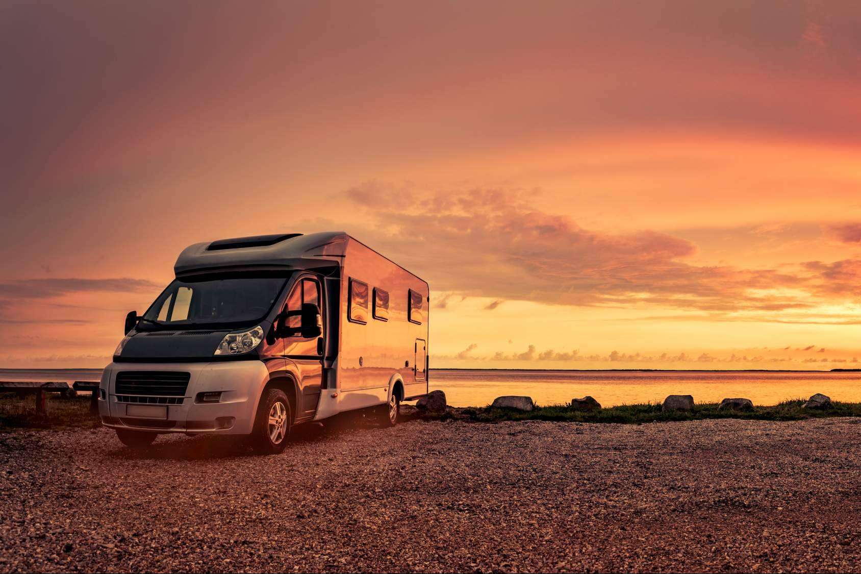 Baie-Car, ¿Cómo instalar una claraboya camper?