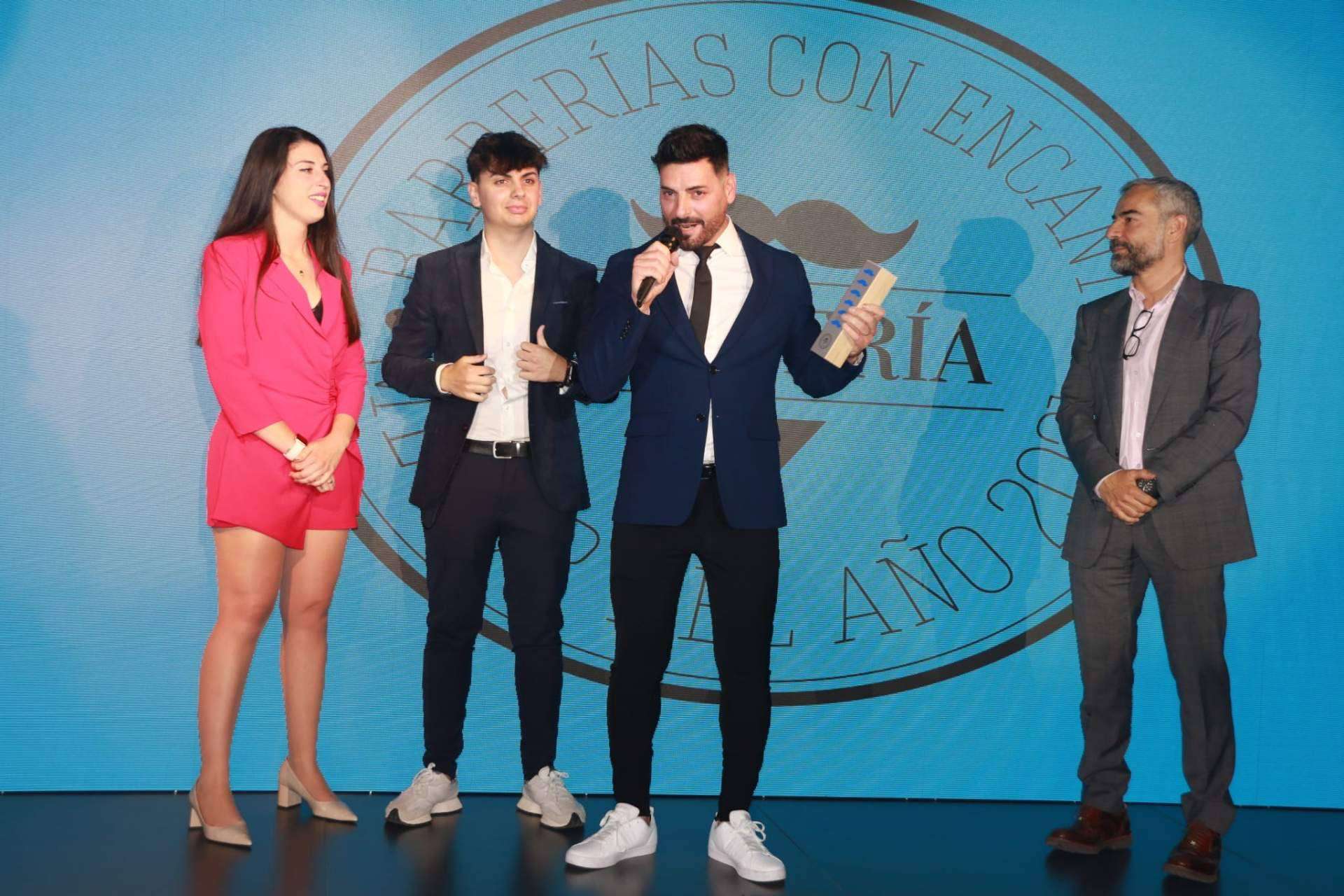 Lords & Barbers, galardonada con el premio a la 'Mejor barbería de España'