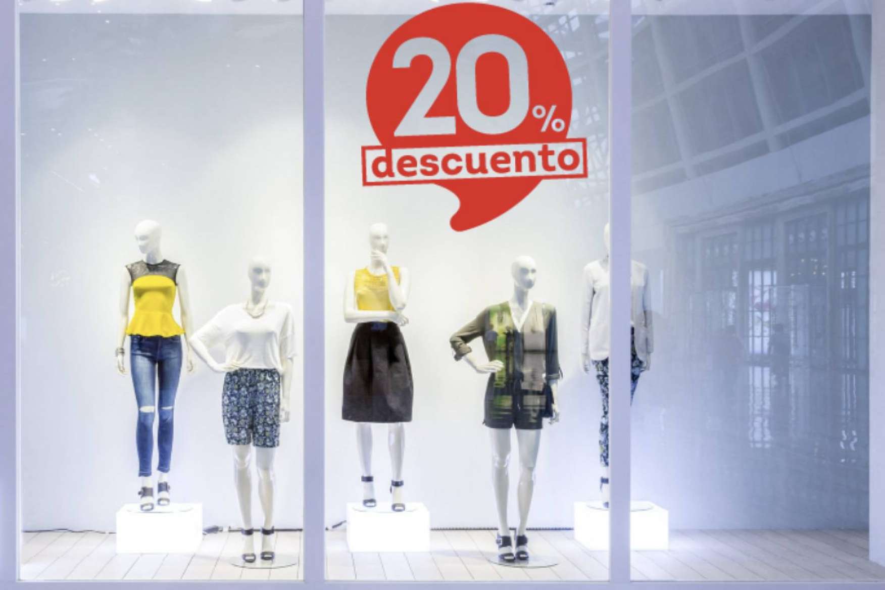 Vinilo adhesivo para decorar espacios, de la mano de tiendarotulación.com