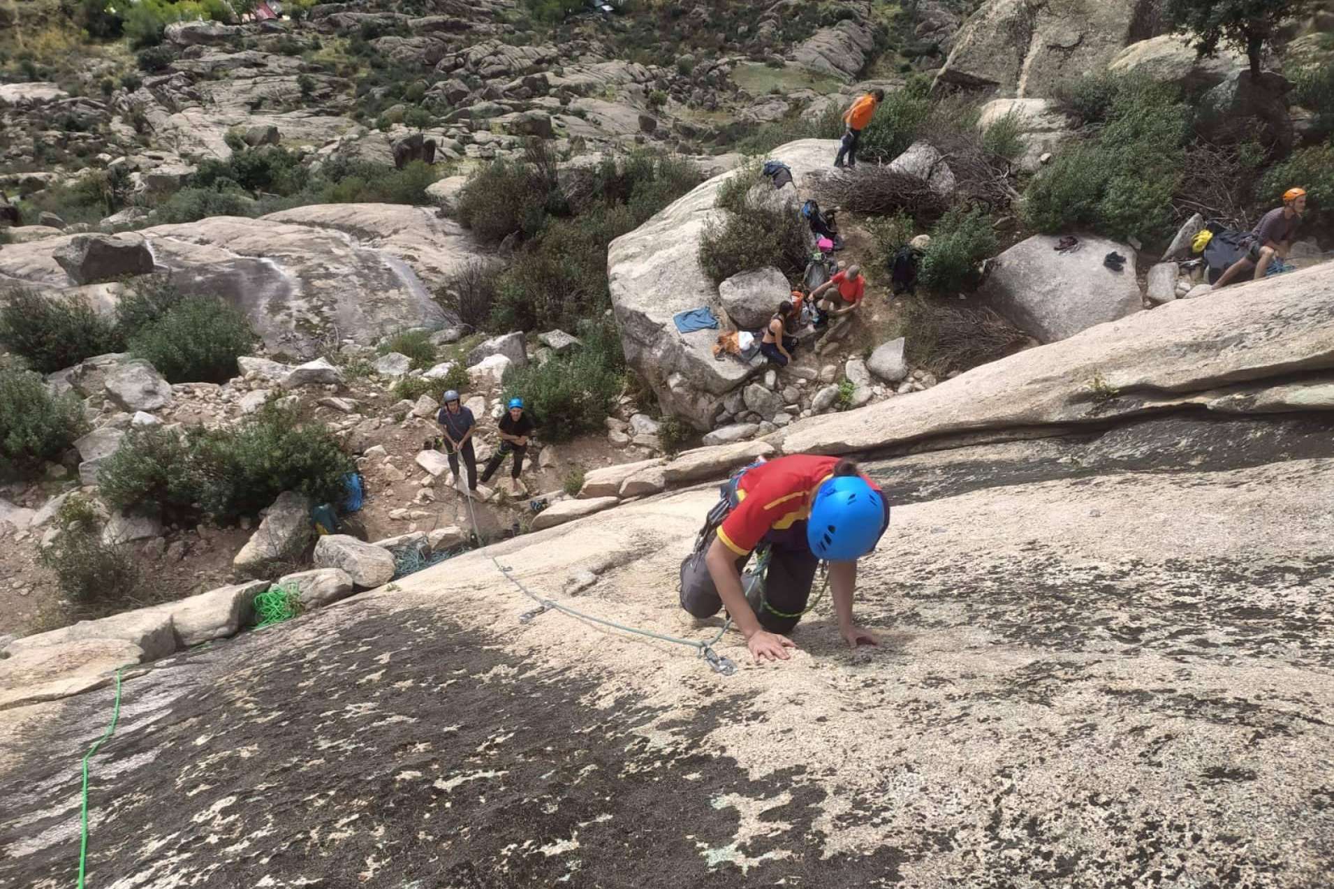 Bautismo de escalada en Madrid con total seguridad, con Madridadventours