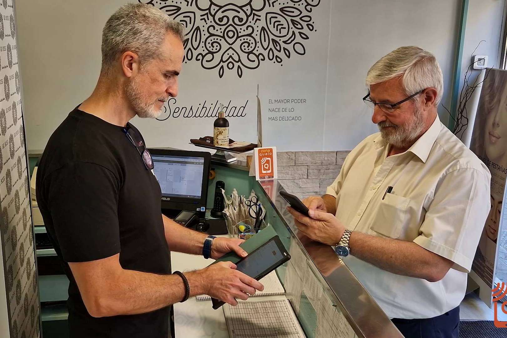 QUALO permite tener una única app para la información localizada de múltiples servicios