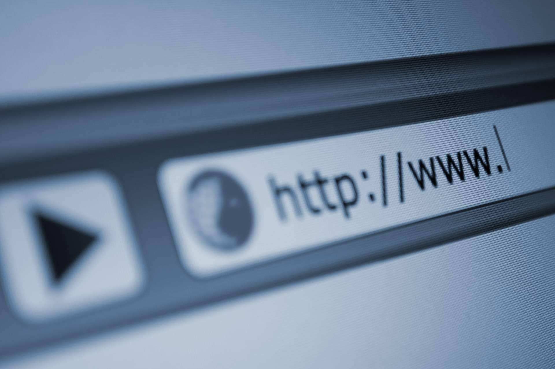 ¿Qué dicen los expertos acerca de la importancia de una buena experiencia de usuario en una página web de empresa?