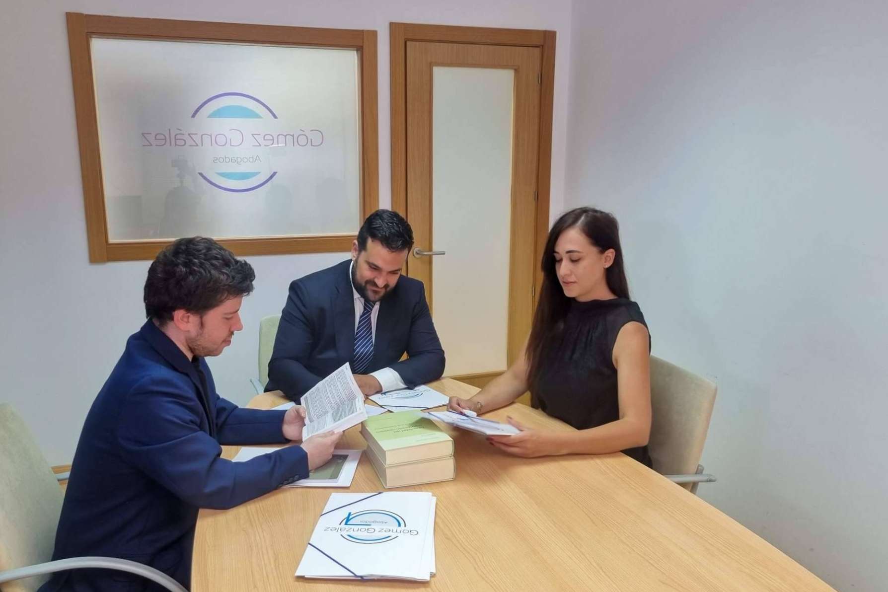 Gestionar la división y el reparto de herencias con DABOGADOS