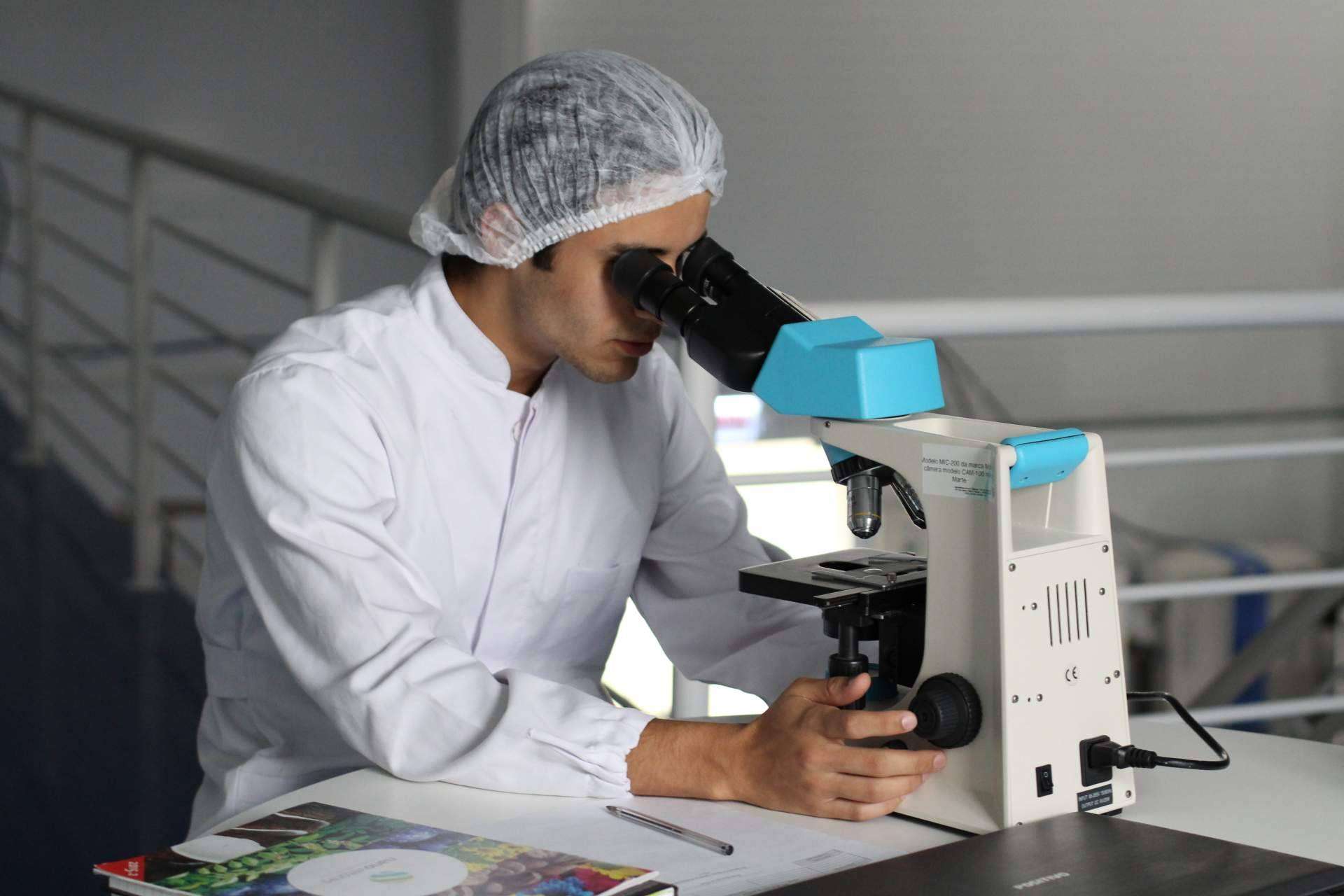 ¿Cuál puede ser la causa de la eyaculación precoz? En Uromedics ayudan a encontrar el mejor especialista en salud sexual masculina