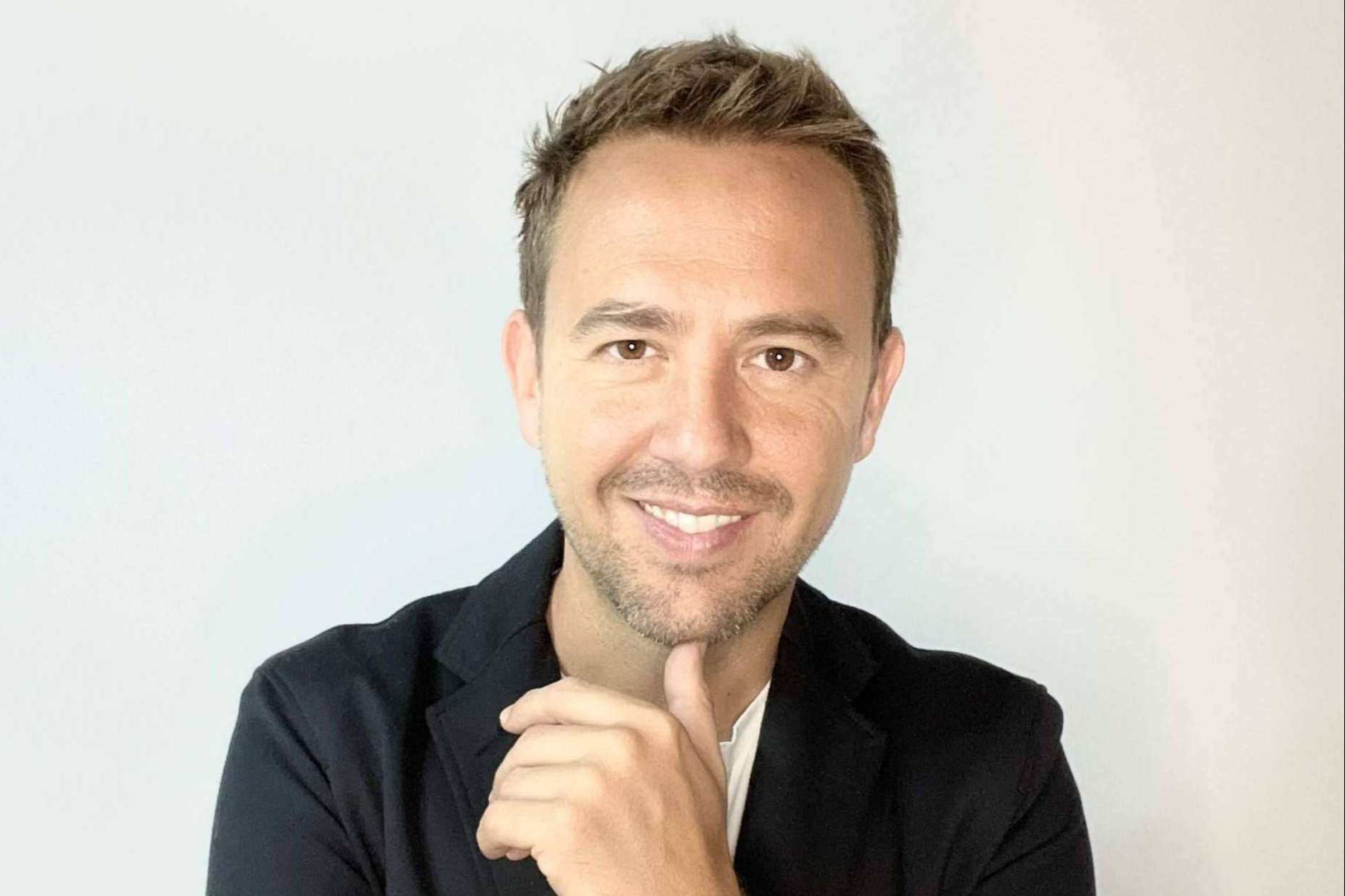 Las ventajas de implementar un programa de upselling, por Agustín Herrera