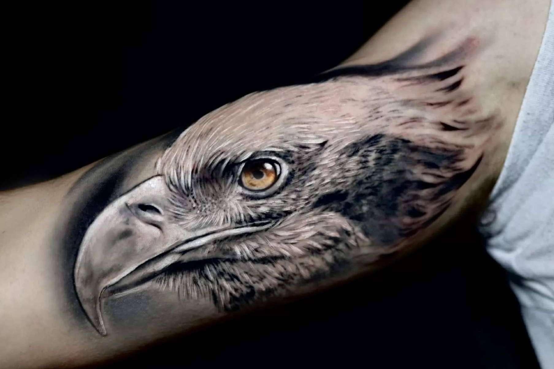 El tatuador Víctor Piedrahita y los tatuajes realistas que realiza
