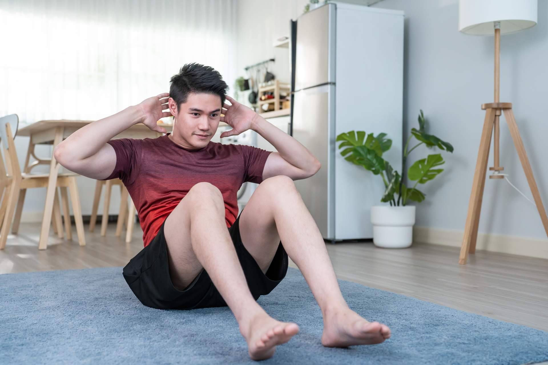 ¿Cómo fortalecer el abdomen? Ejercicios abdominales en casa