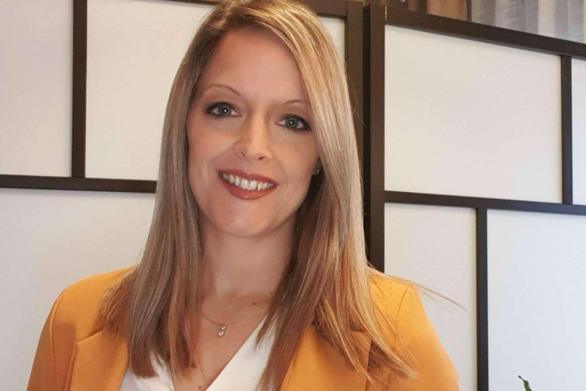 Promover el bienestar en las empresas y facilitar el trabajo en equipo con la ayuda de Sandra Solís Coach y sus servicios