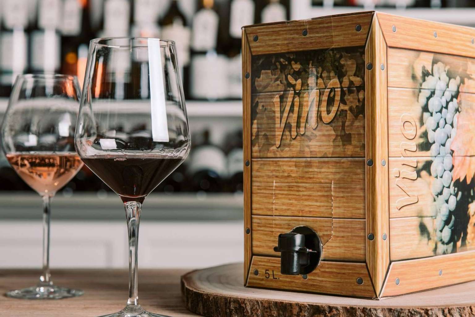 Las ventajas del vino en Bag in Box, el servicio innovador de Vinoenbox
