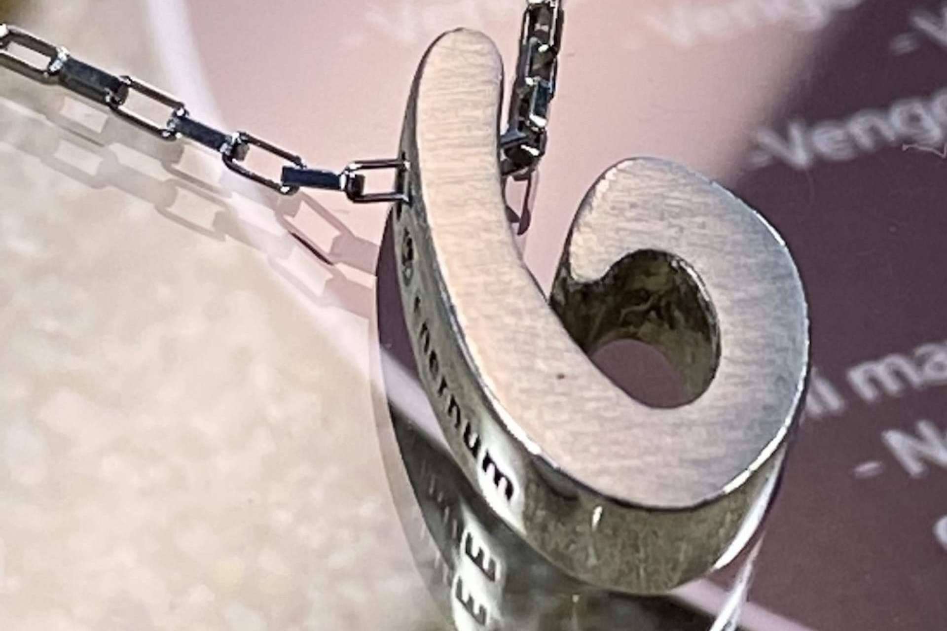 La firma de joyas Enernum participará en la próxima edición del Mercado de Diseño en Madrid