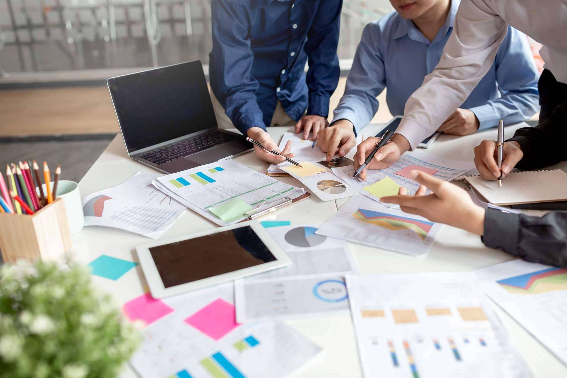 Los beneficios de las estrategias de marketing para empresas, según Marketinianas