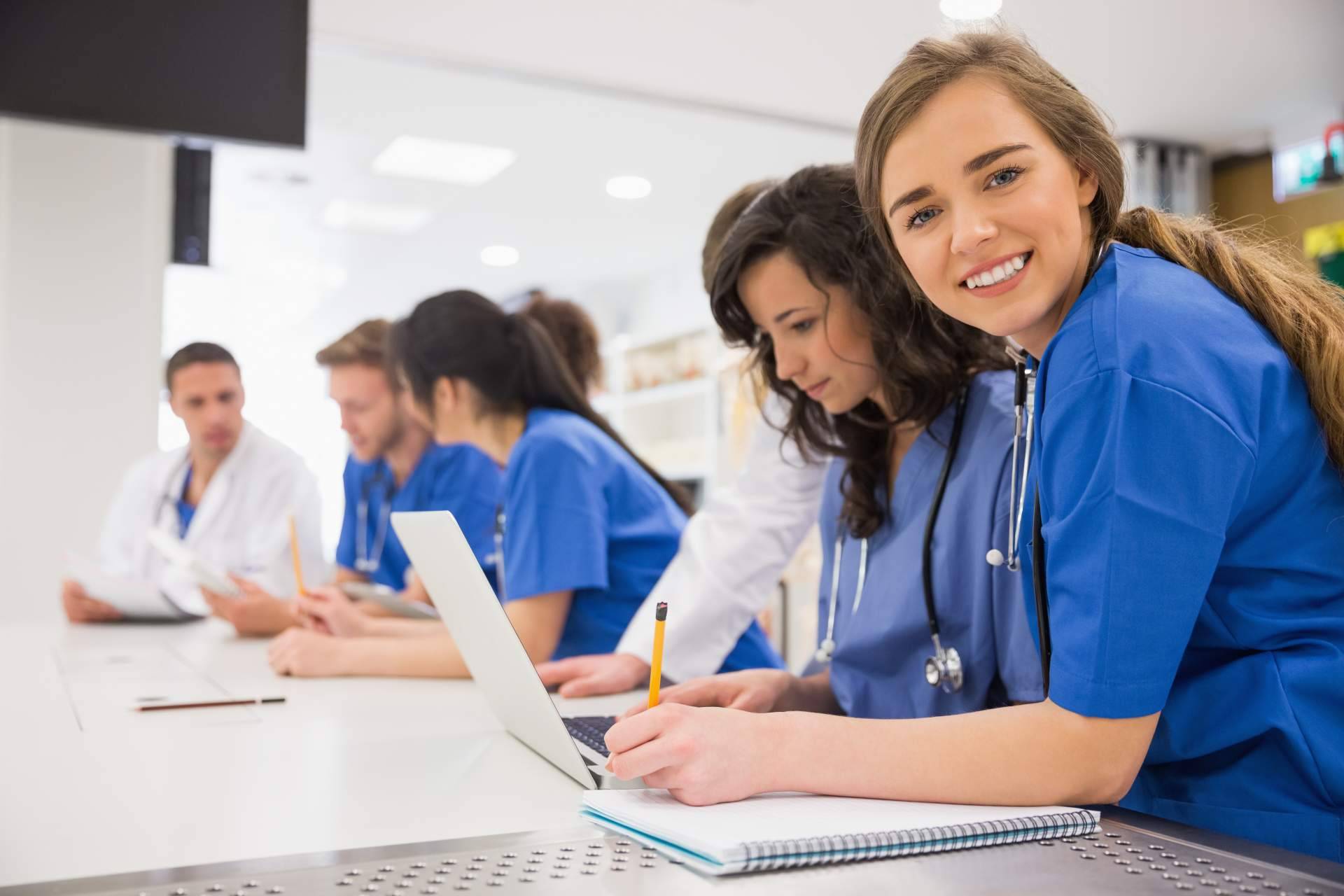 AFOE Formación, cursos sanitarios homologados para toda España