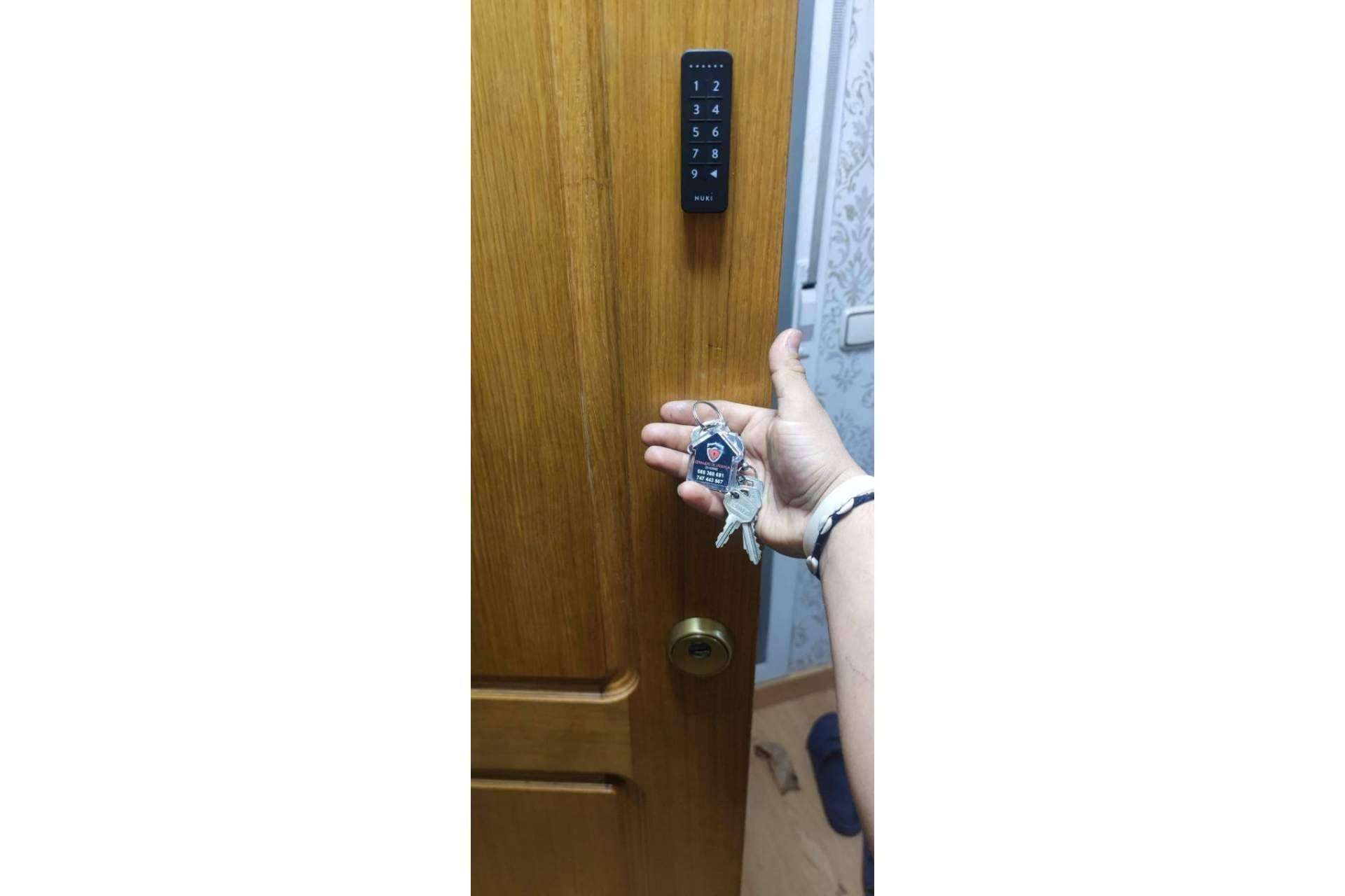 MAGDAZU SEGURIDAD CERRAJEROS ofrece soluciones de cerrajería a precio cerrado y las 24h del día en Madrid