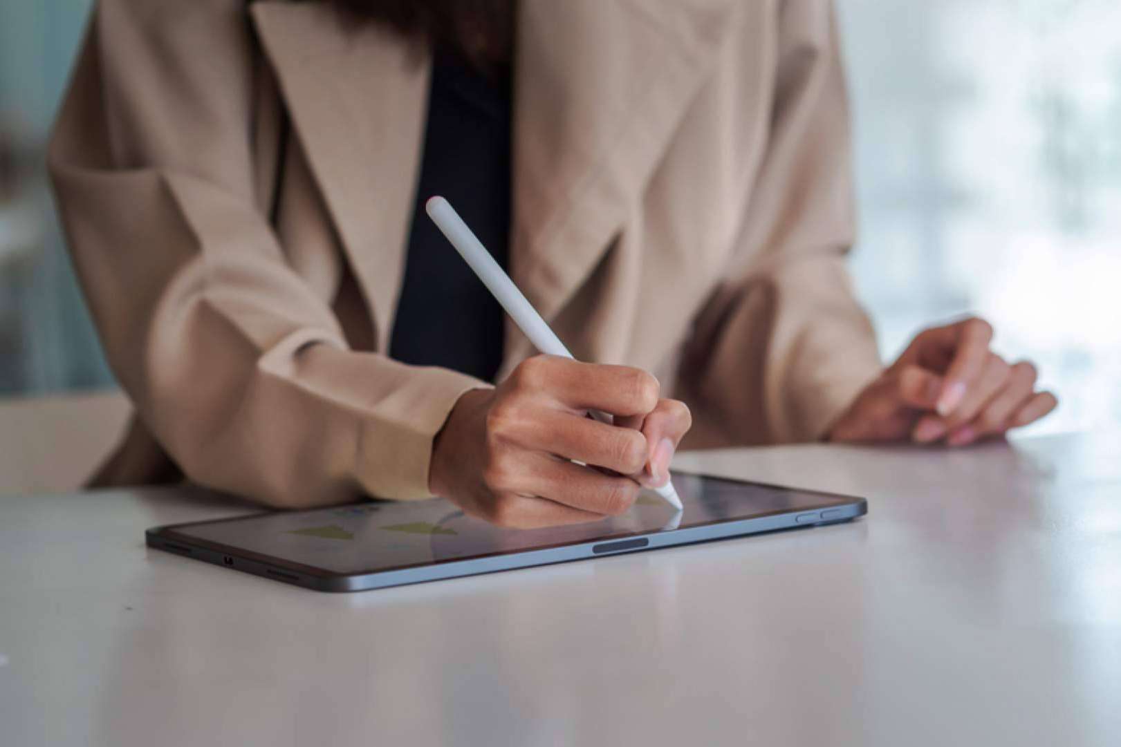 Las clínicas profesionales pueden firmar de forma digital contratando la app de SIGNply