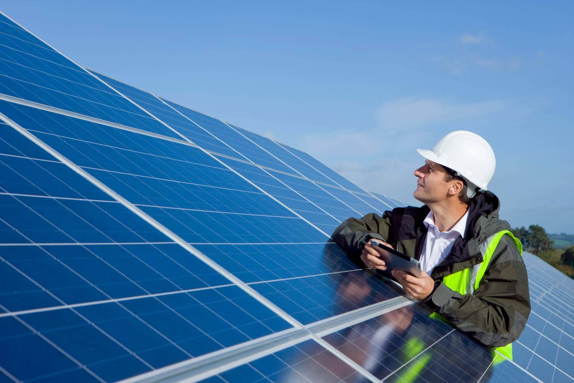 Cómo saber si un panel solar es de buena calidad, por Soof