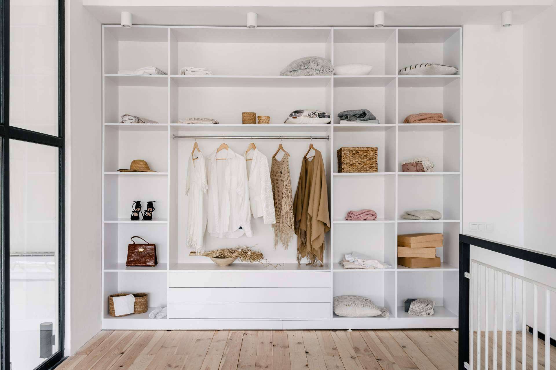 La gran variedad de armarios vestidor disponible en Muebles Fun