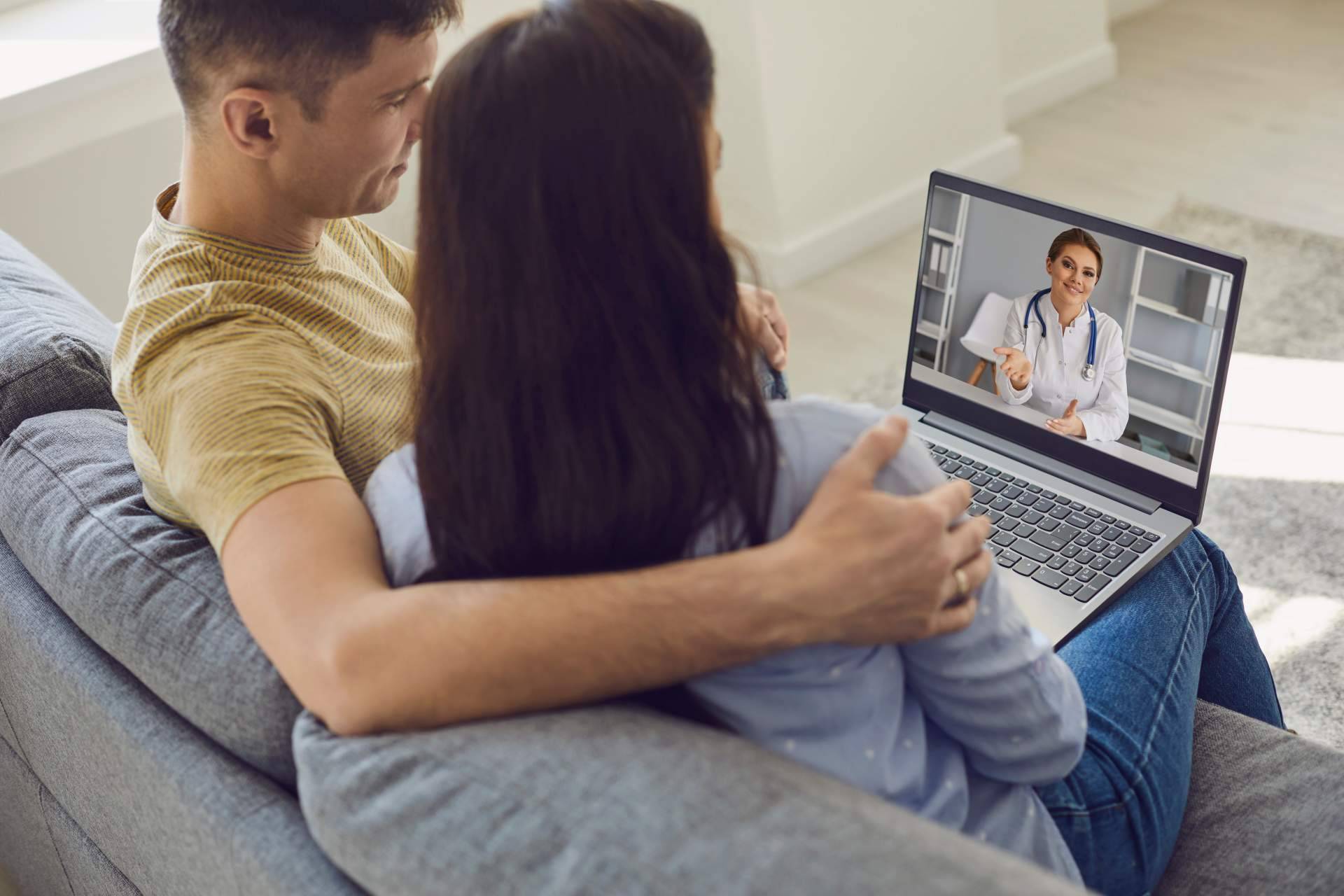 La terapia online ayuda a una pareja con problemas en la relación