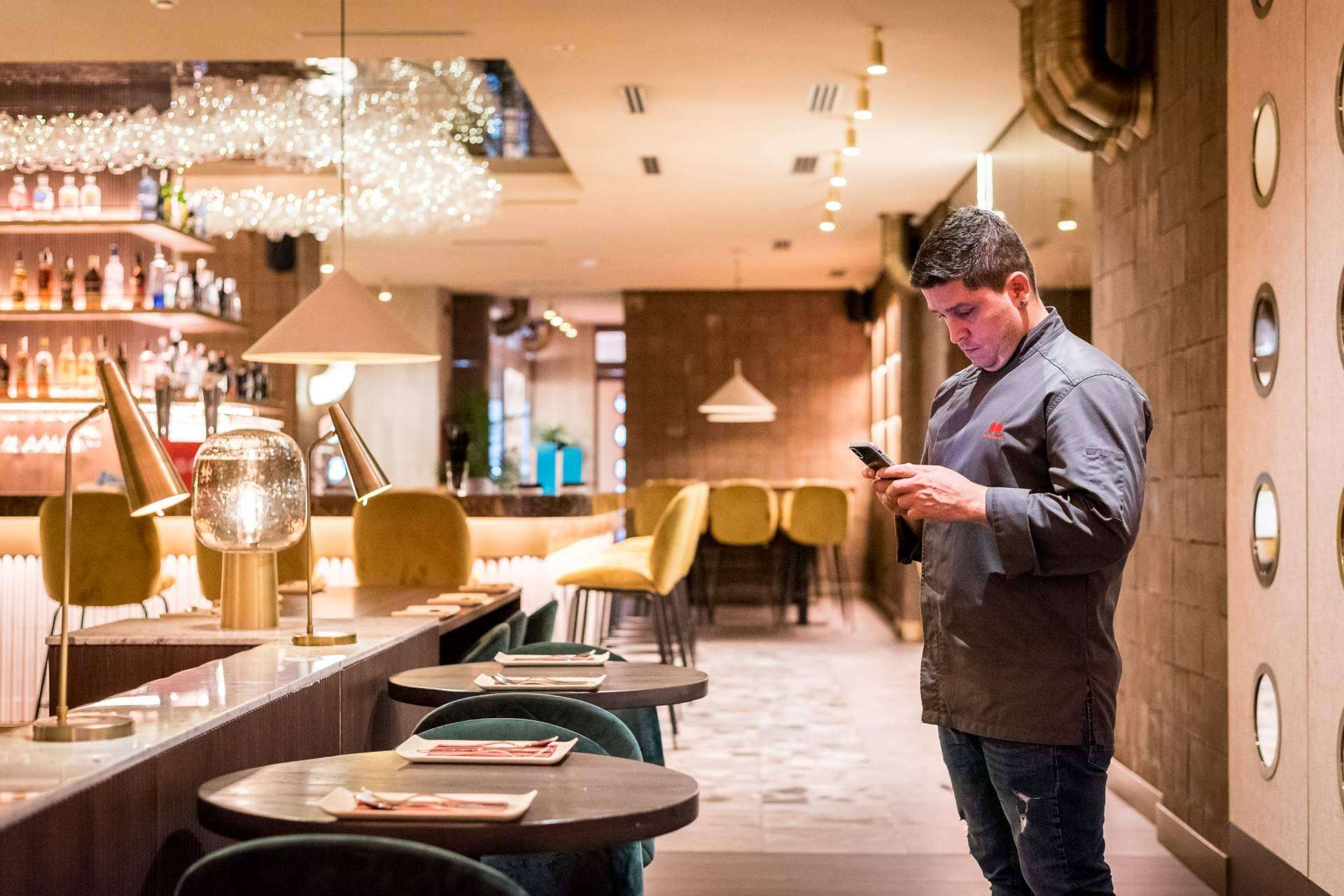 Administrar pedidos y gestionar clientes de forma eficiente, con la aplicación Piola App