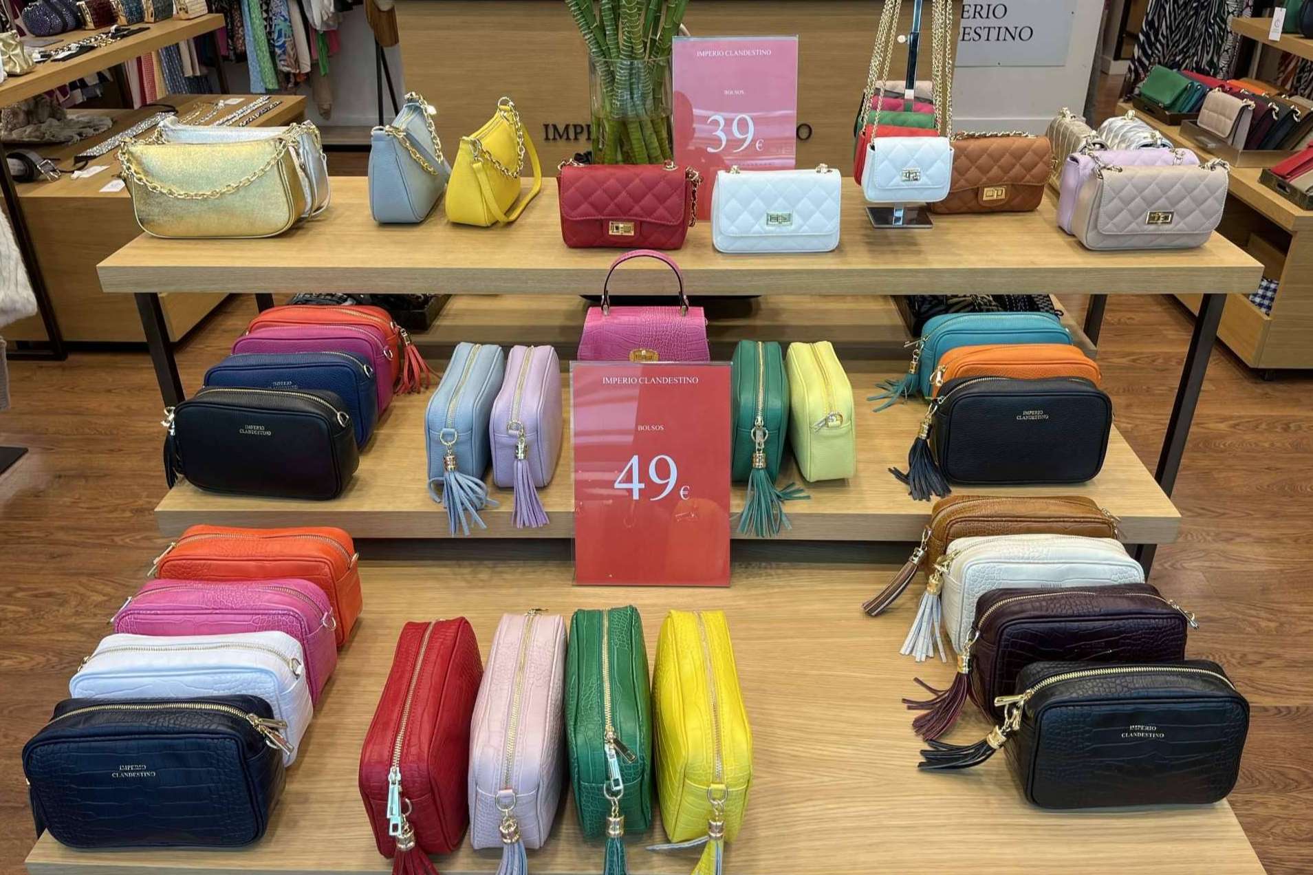 Bolsos Imperio Clandestino, un regalo ideal para la mujer actual