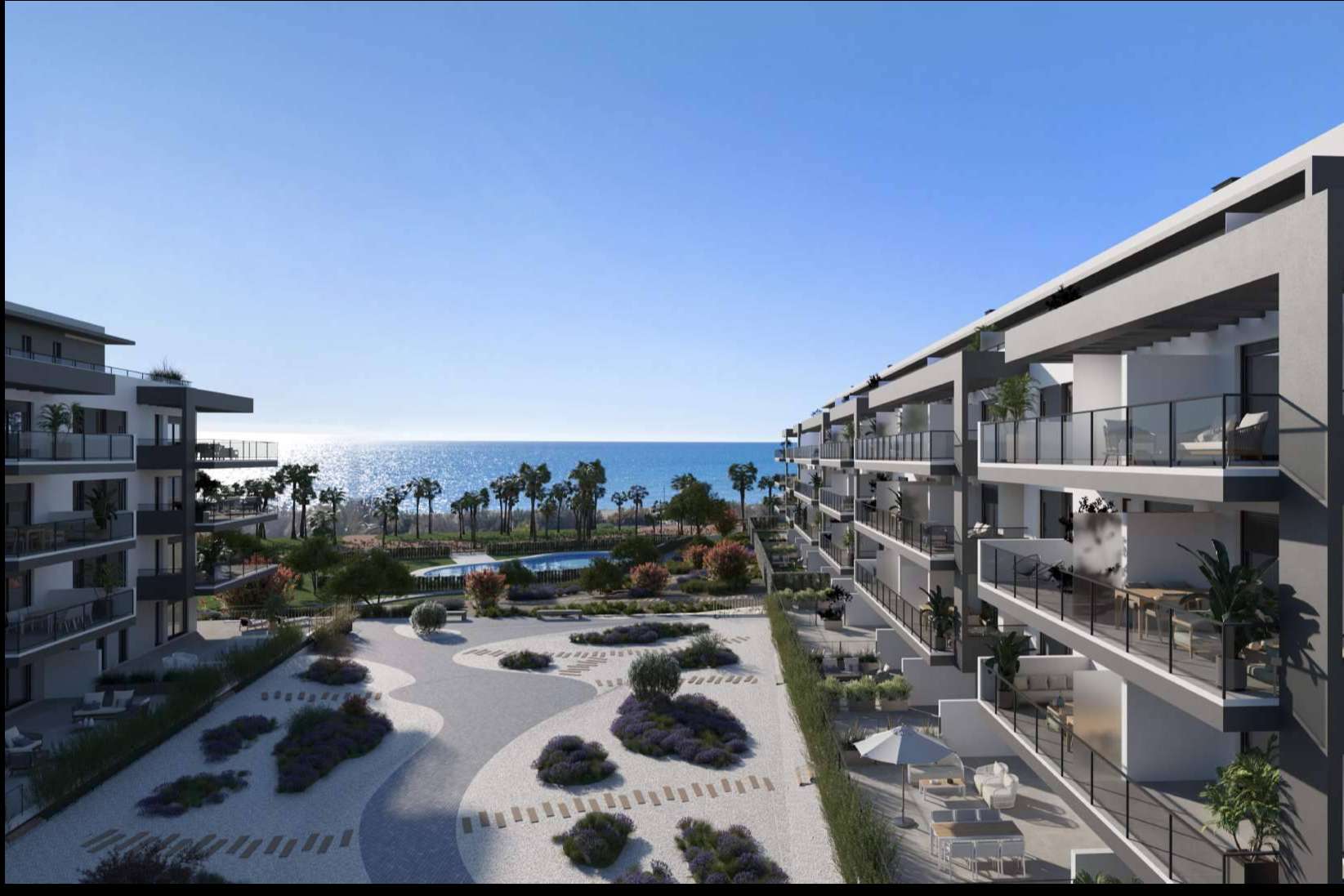 Vivir frente al mar en un apartamento en Almerimar, un lugar privilegiado de la Costa de Almería