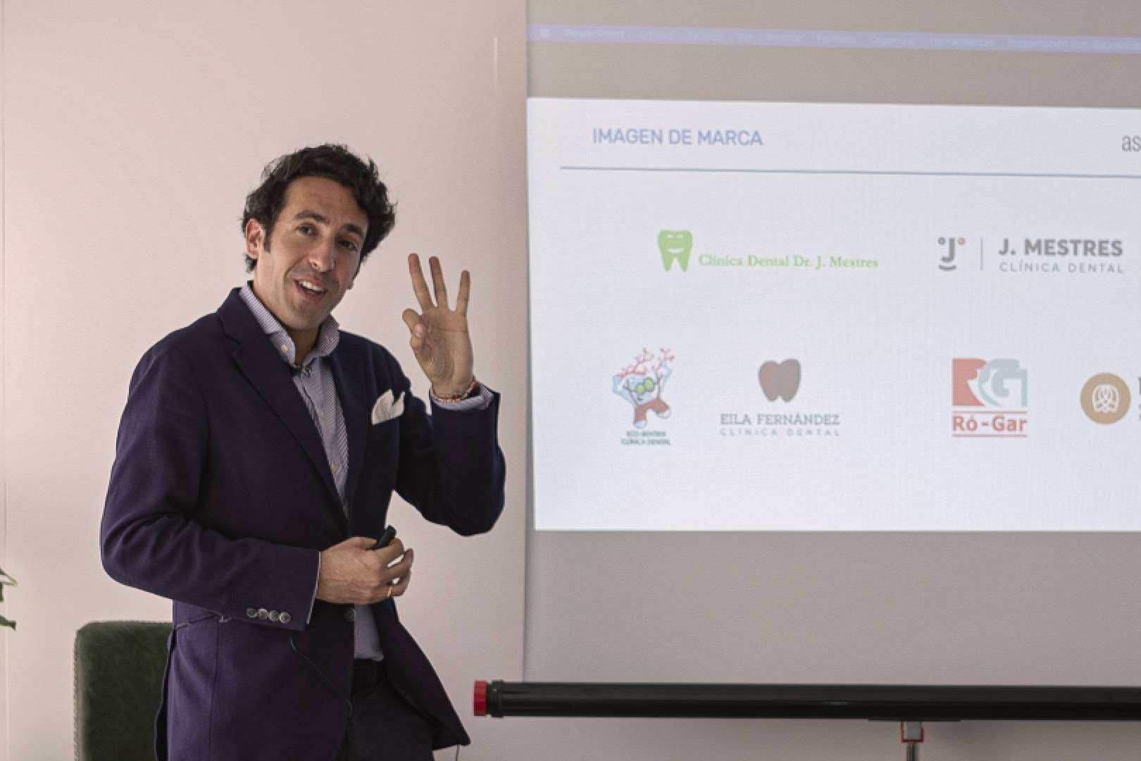 ¿Cuáles son las principales ventajas de contar con una consultoría clínica dental?, por Ascensium