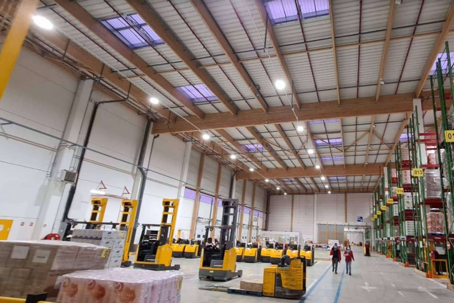 Iluminación de naves industriales, con Óptima LED