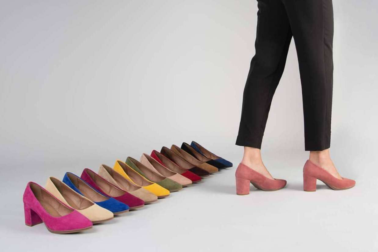 Gran variedad de zapatos cómodos para la oficina en miMaO